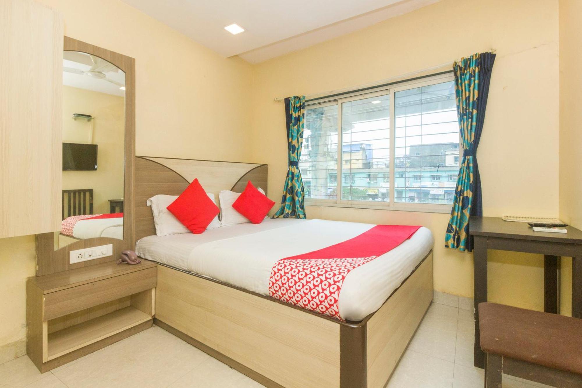 O Royal Grand Near Chhatrapati Shivaji International Airport Hotel 3*