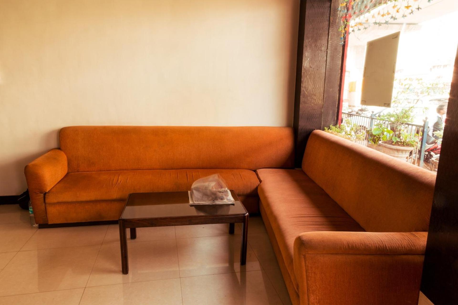 O Royal Grand Near Chhatrapati Shivaji International Airport 3*