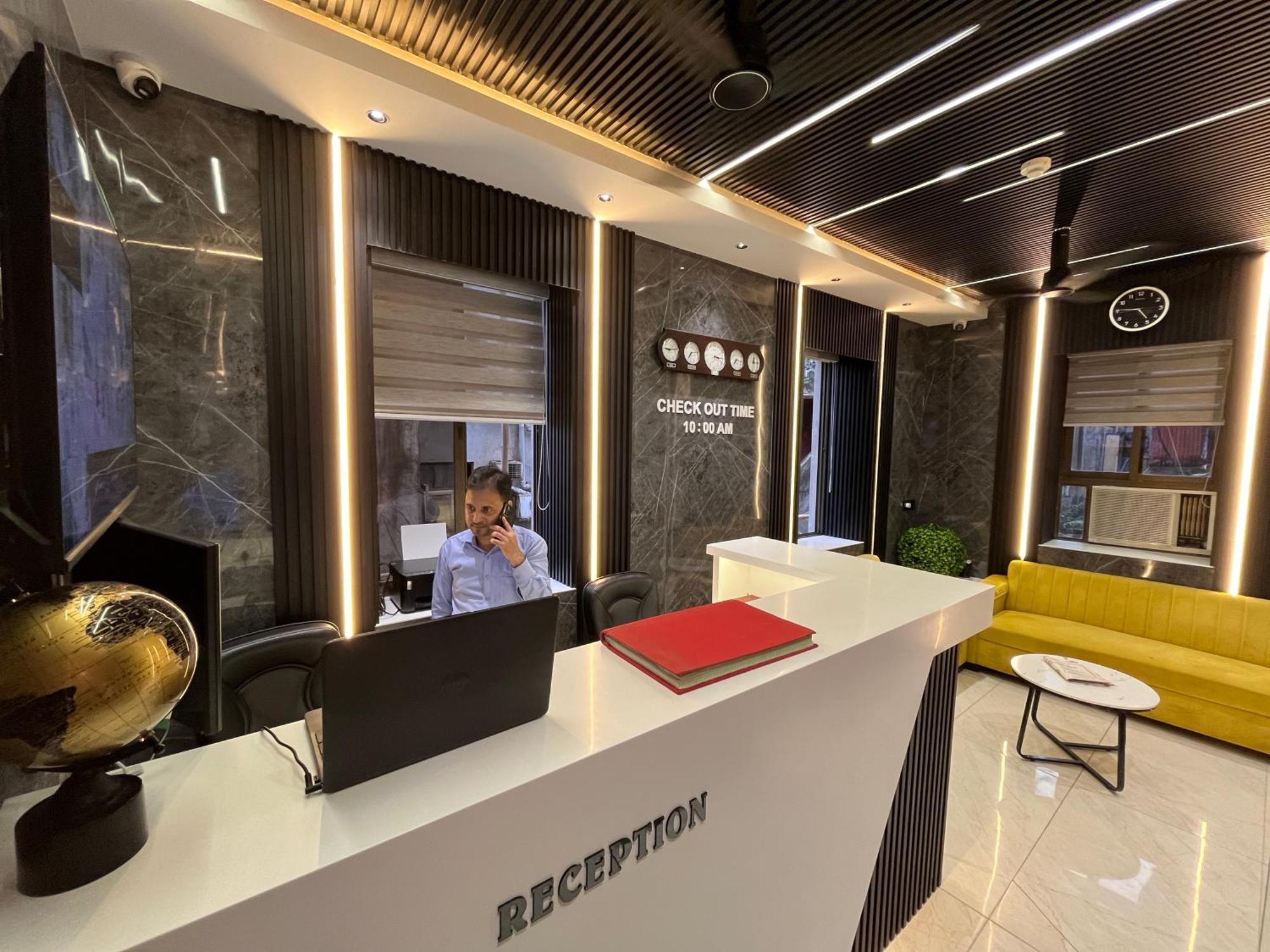 National - Grant Road Hotel Mumbai