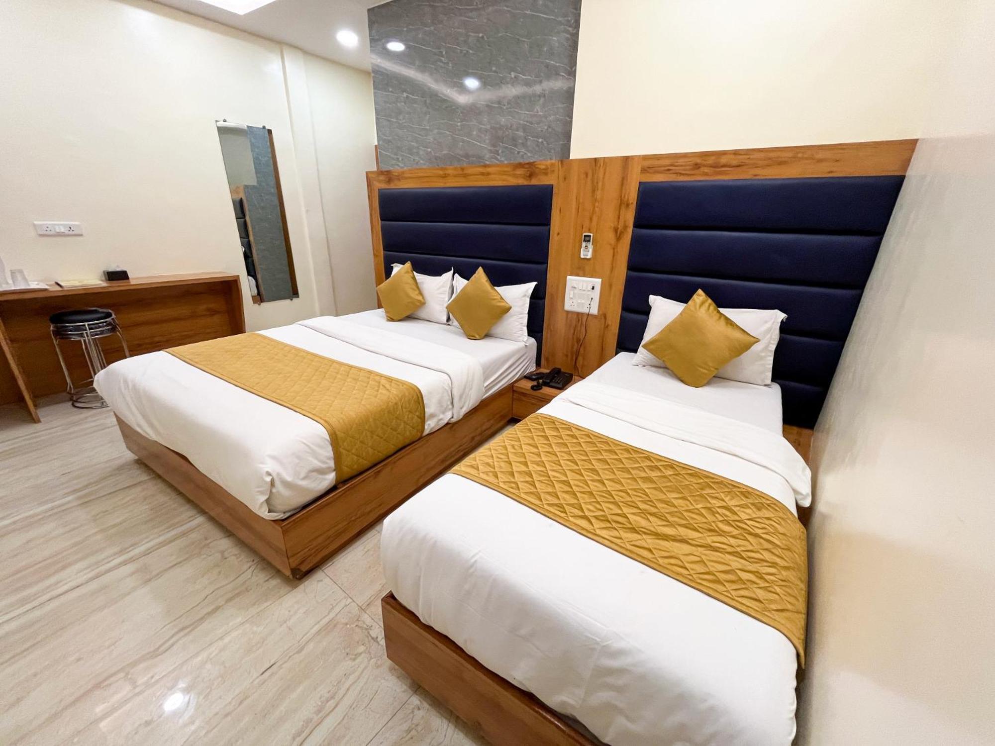 National - Grant Road Hotel Mumbai