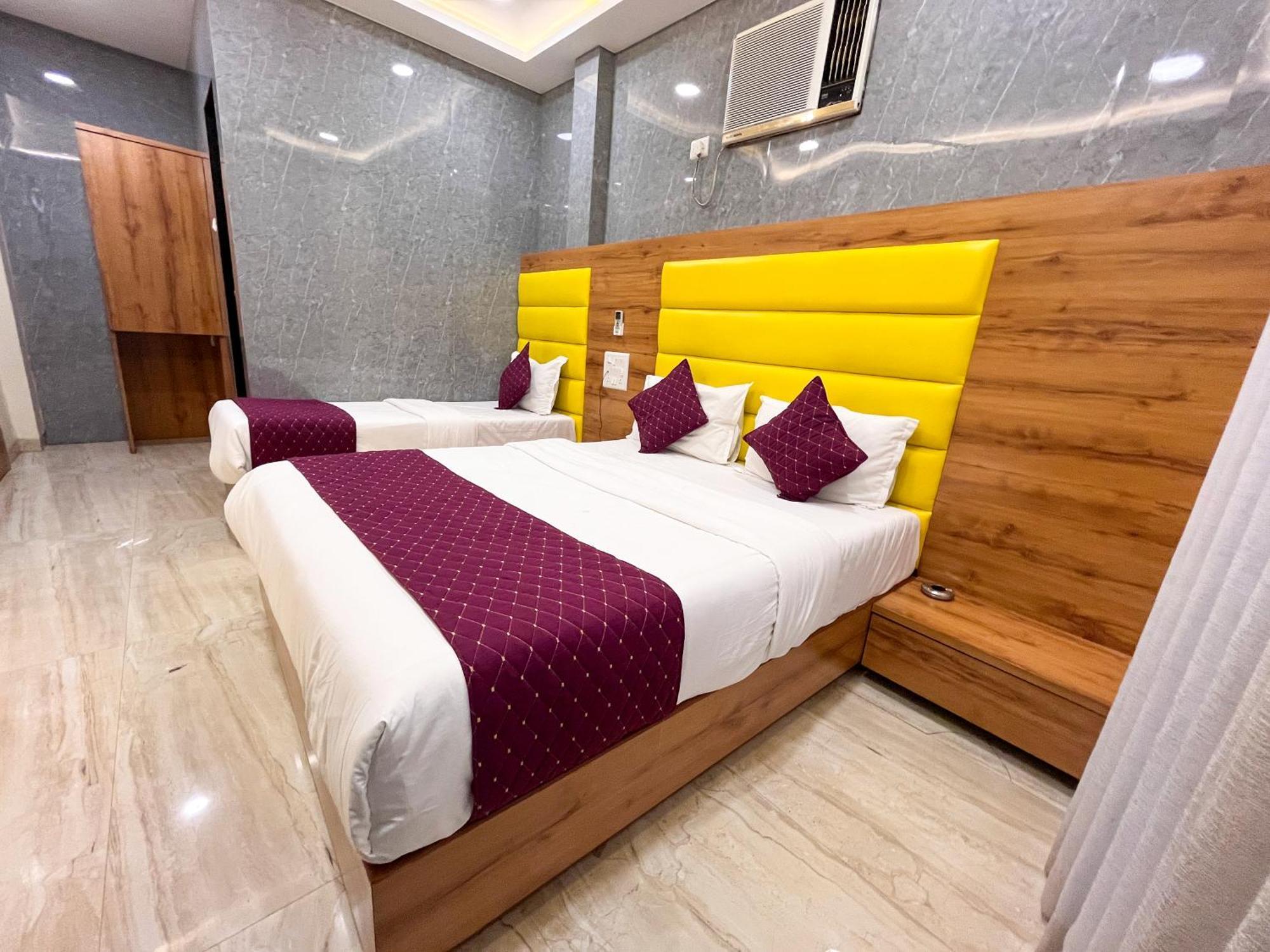 National - Grant Road 3* Mumbai