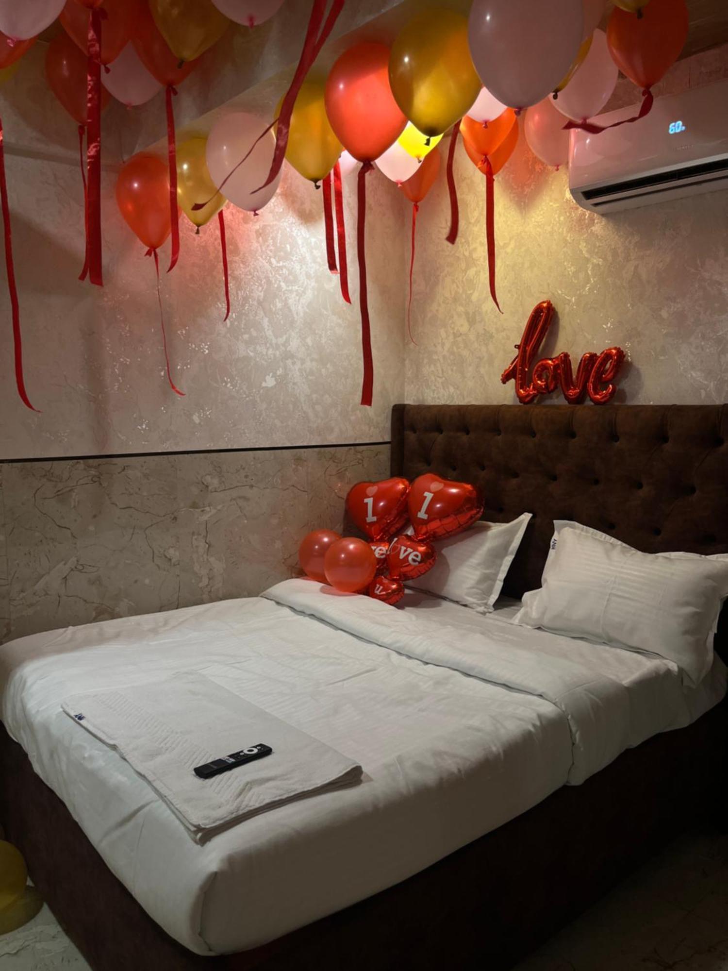 New York 3* Mumbai