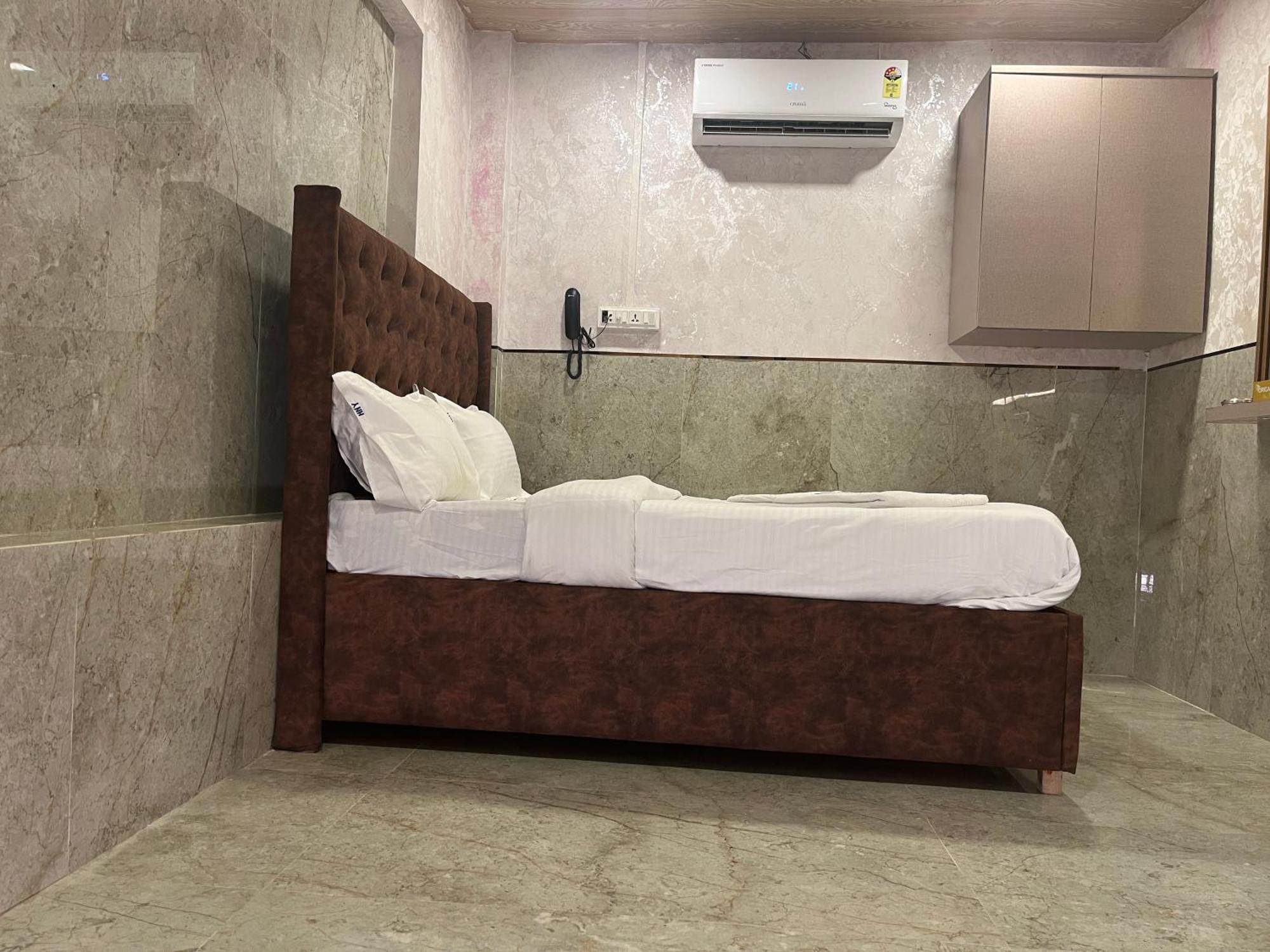 Hotel New York 3*