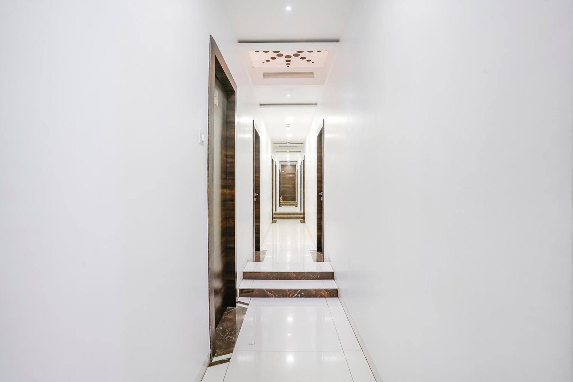 Fabhotel Elvis - Nr International Airport 3* Mumbai
