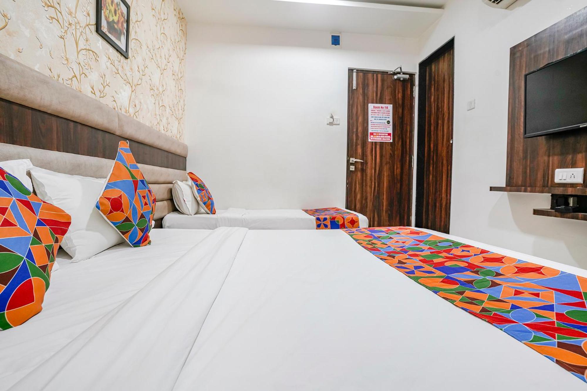 Hotel Fabhotel Elvis - Nr International Airport Mumbai