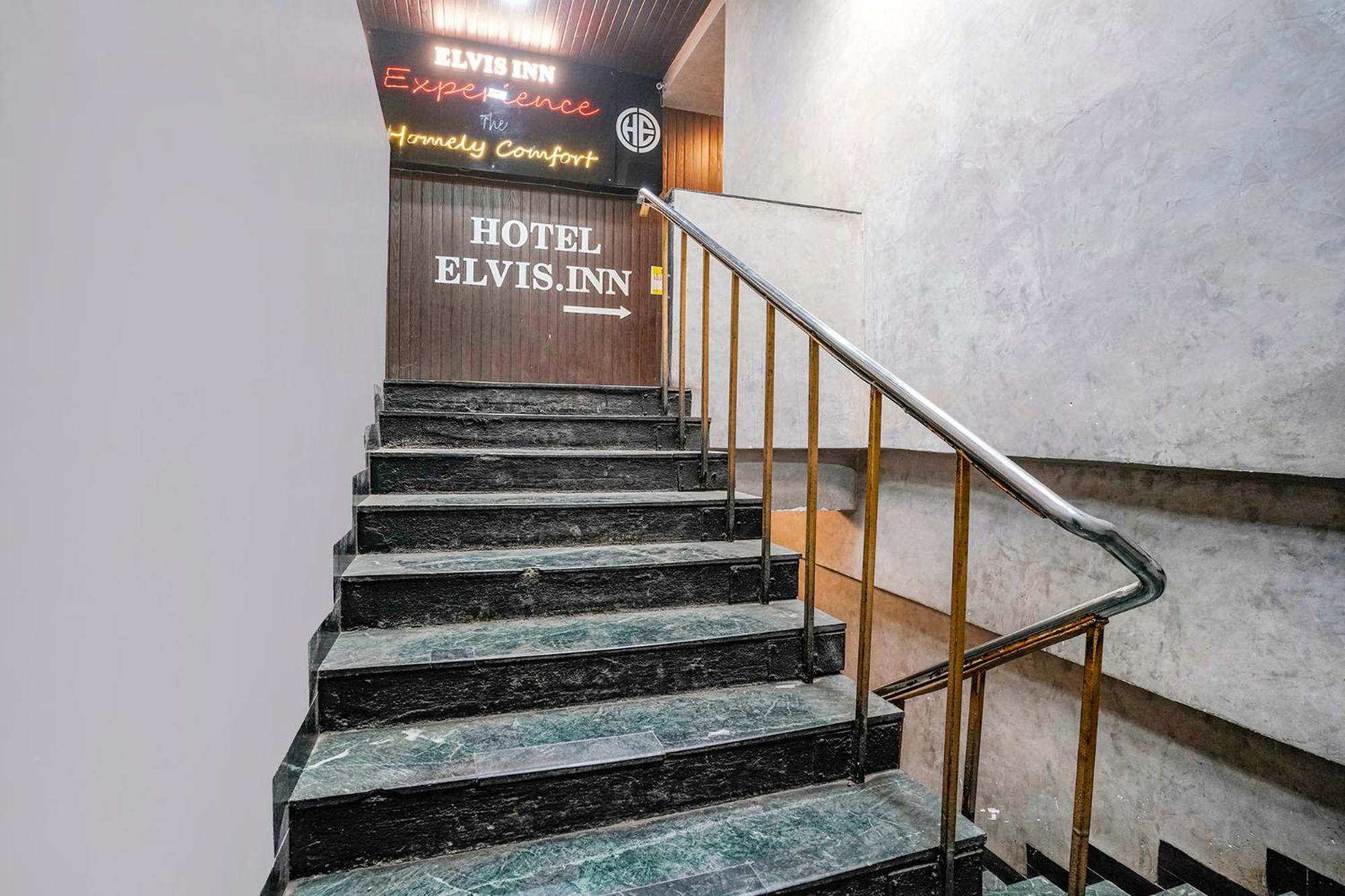Fabhotel Elvis - Nr International Airport