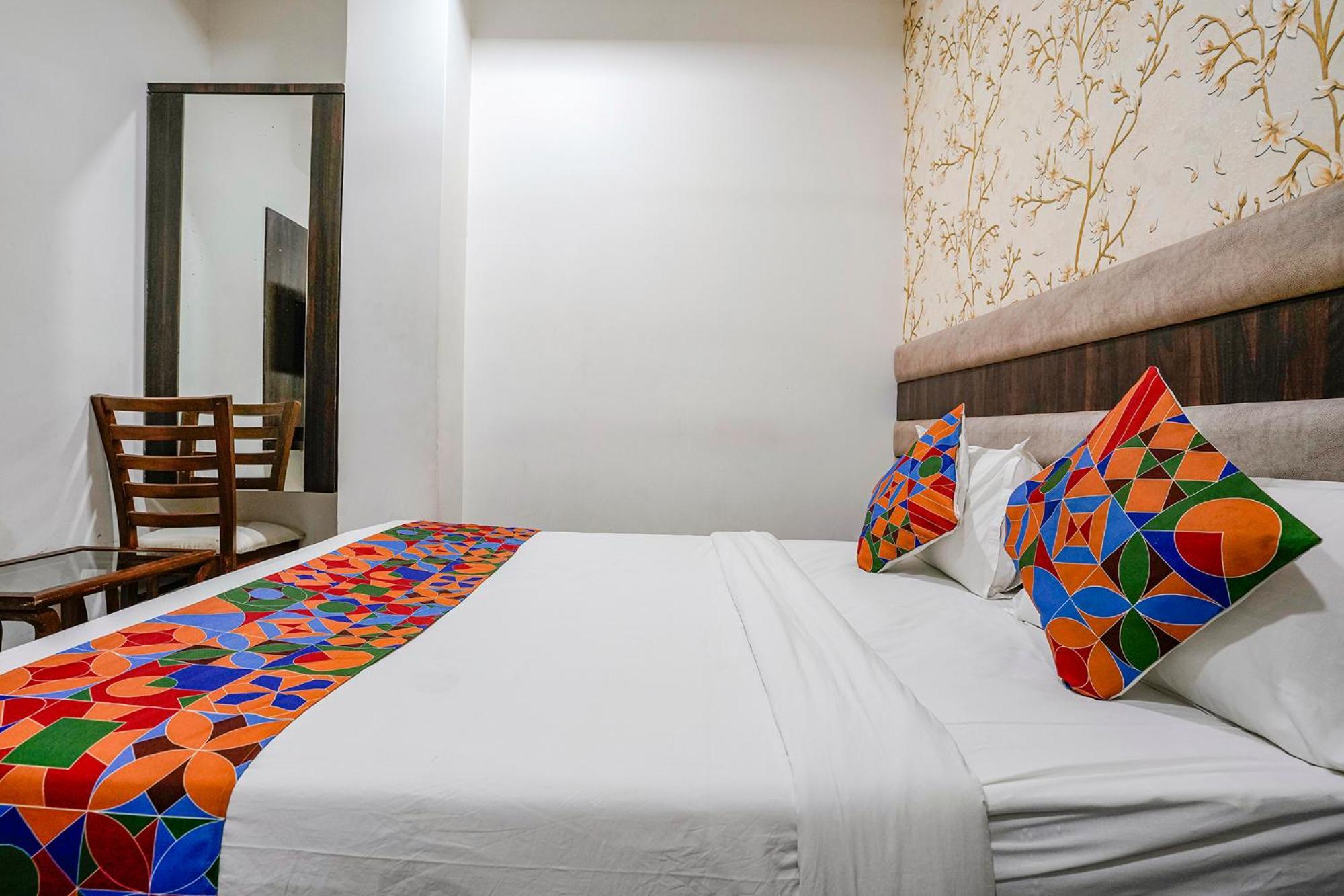Fabhotel Elvis - Nr International Airport Hotel Mumbai
