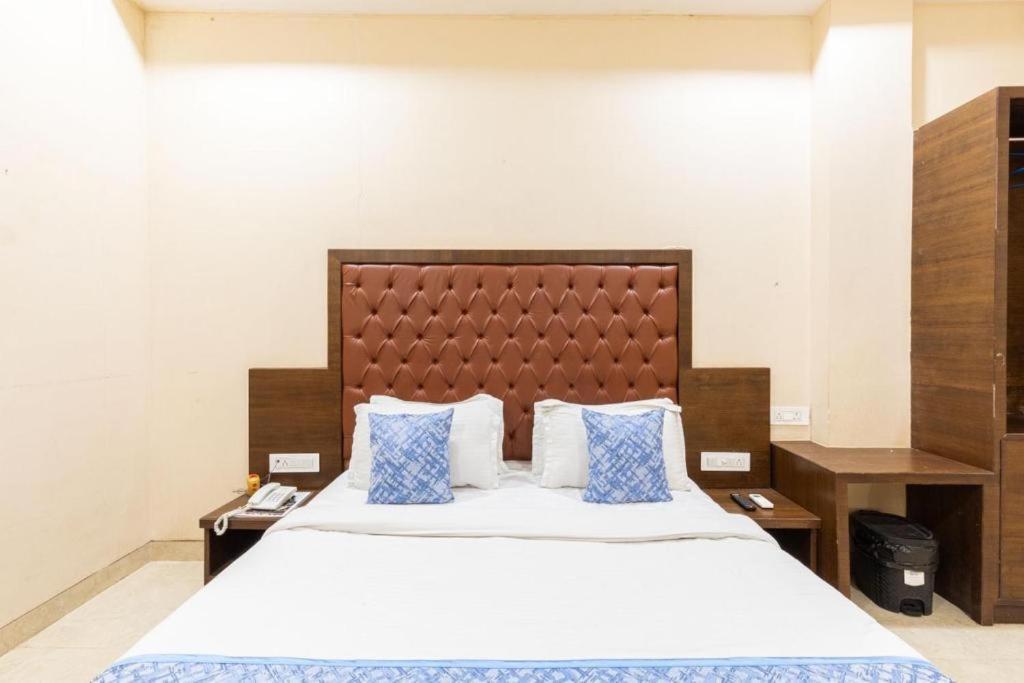 Hotel Vertigo Kurla West