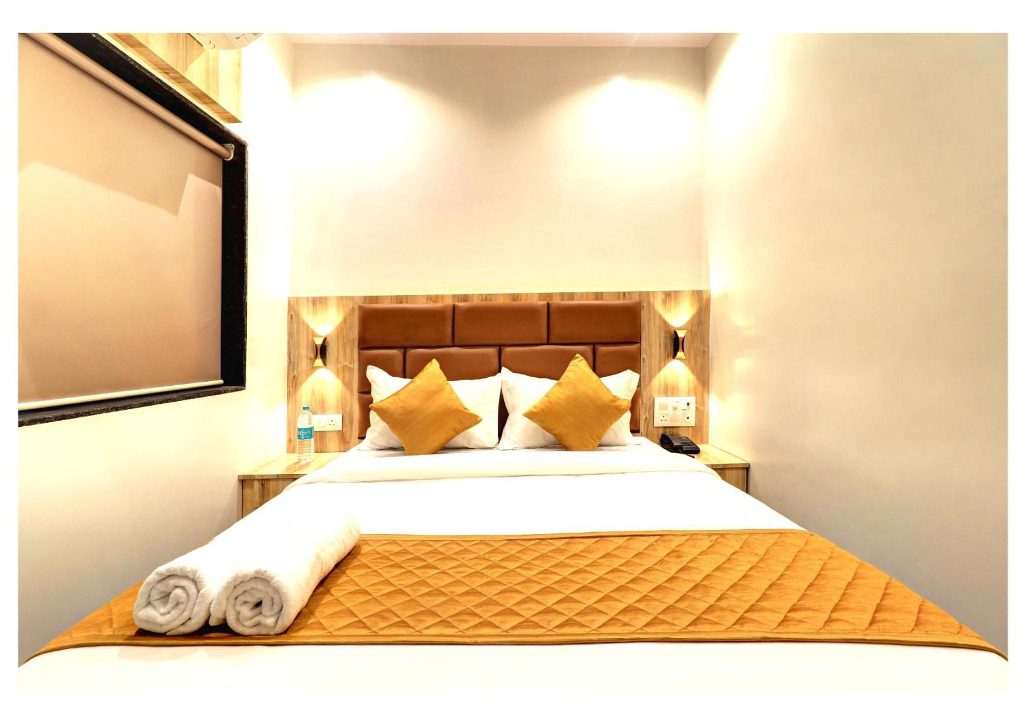Enigma Hotel 3*