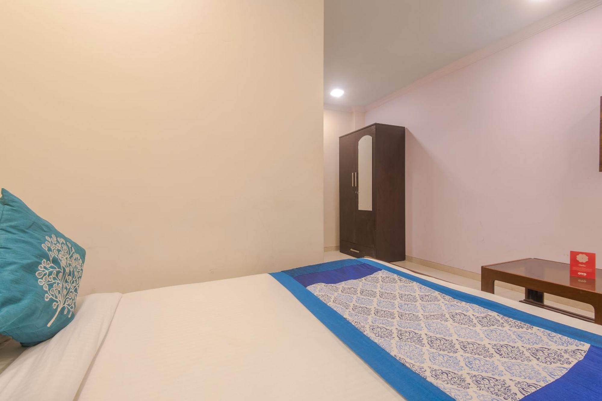Hotel O Stayland 3*