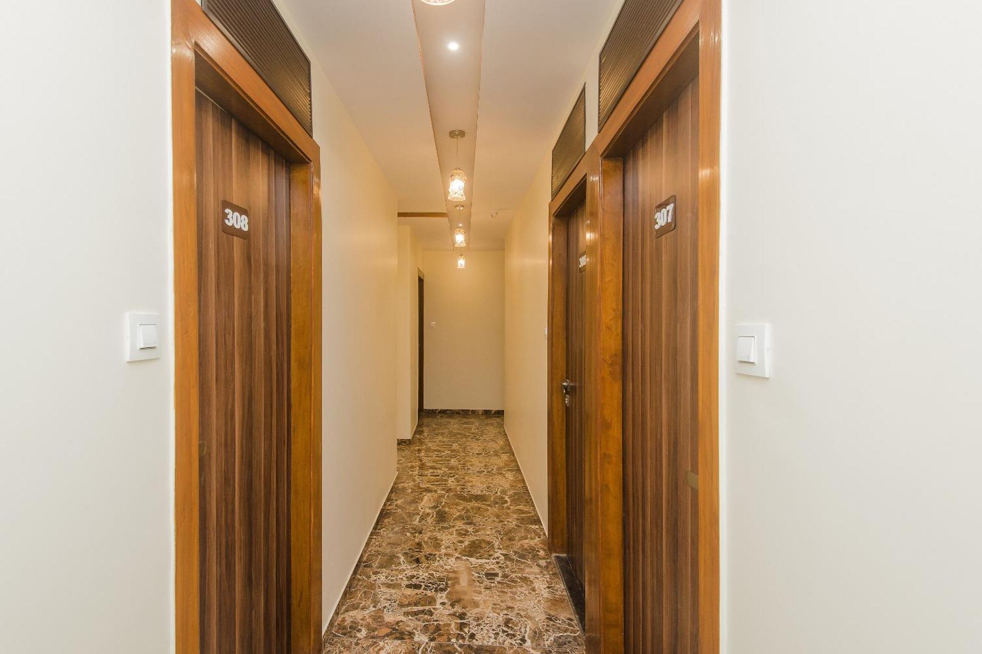 Hotel O Avion Park Mumbai