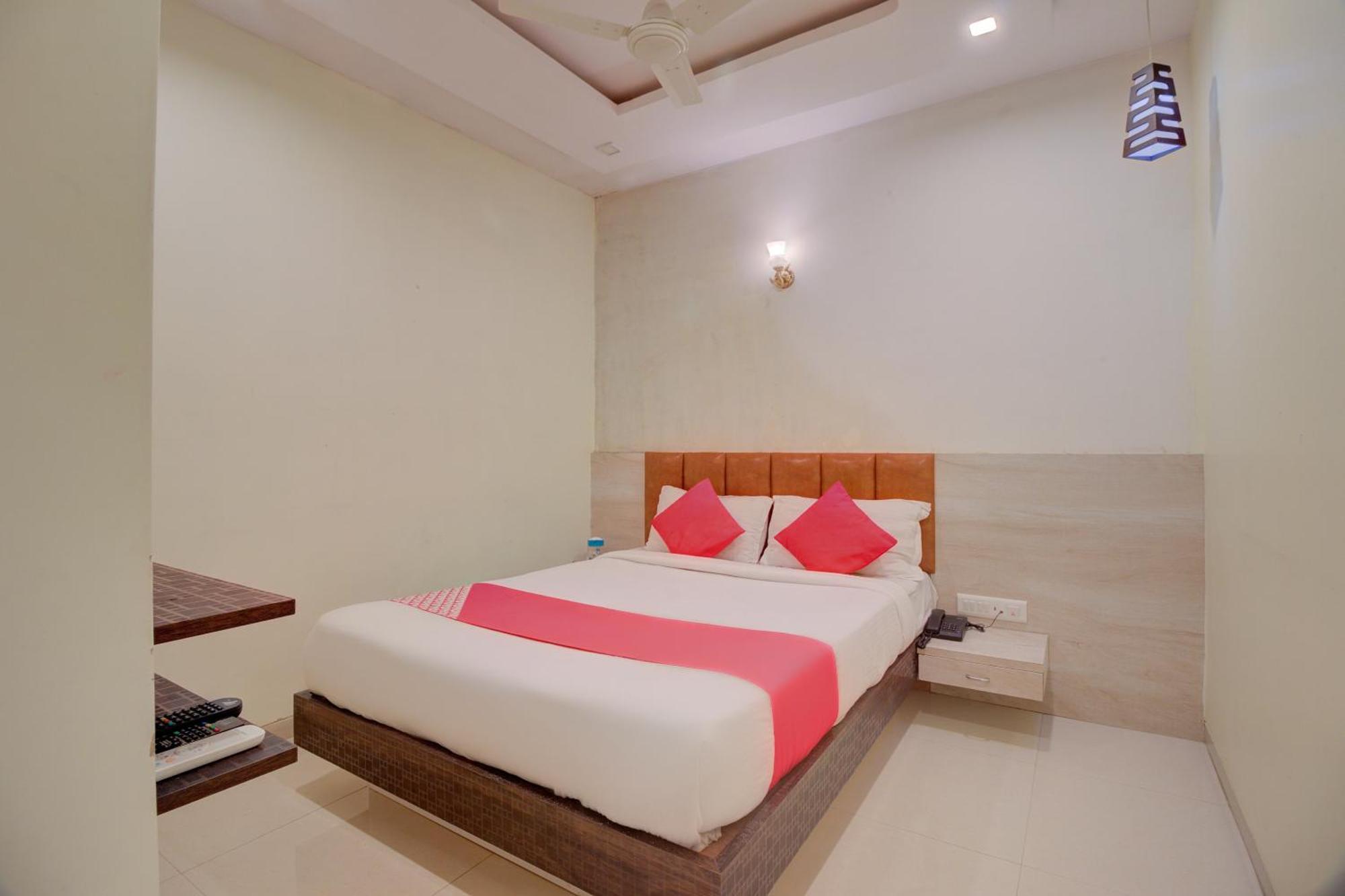 O Royal Orbit Hotel