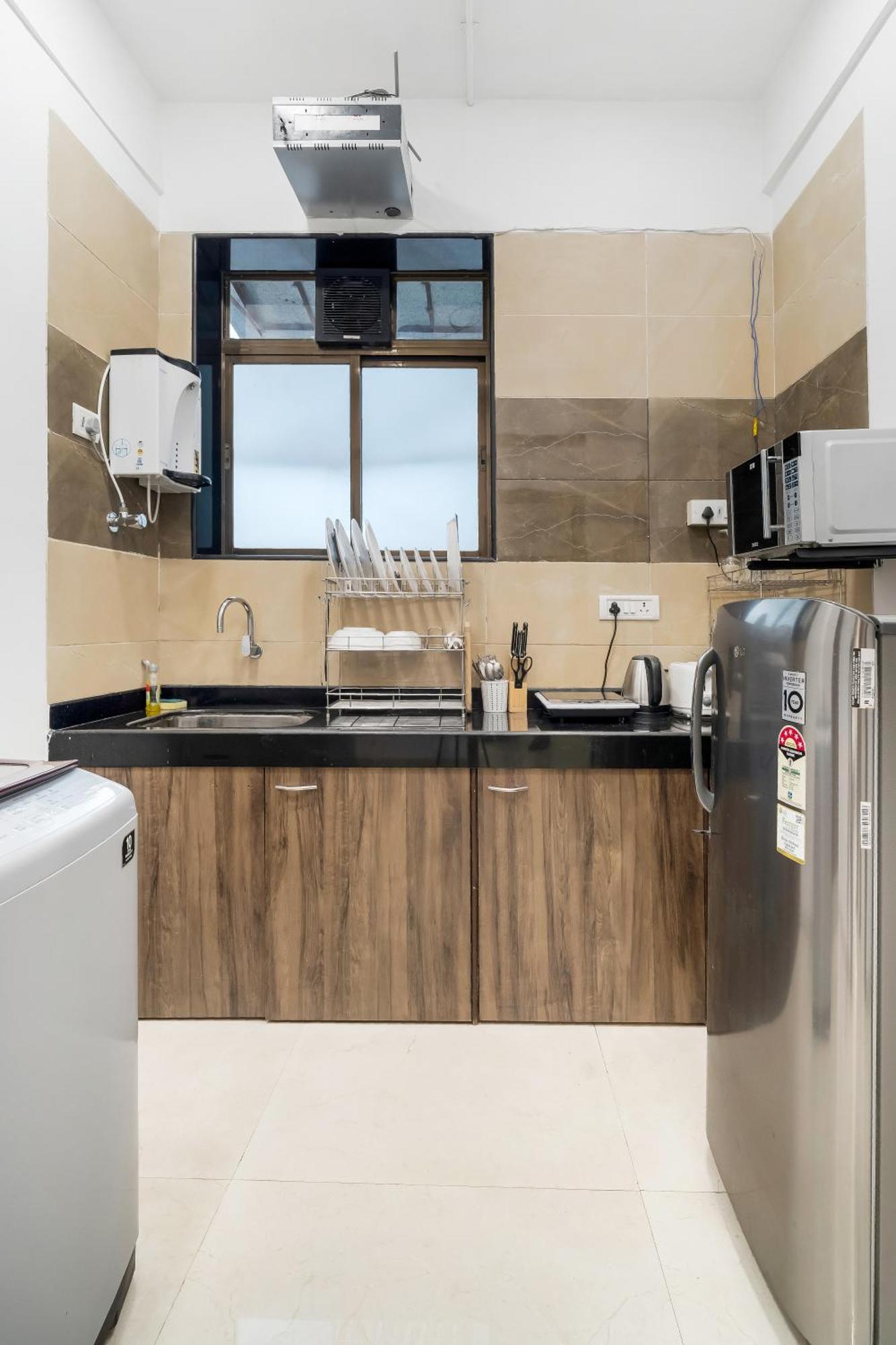 Earthy 1bhk Bandra W By The Company Apartment