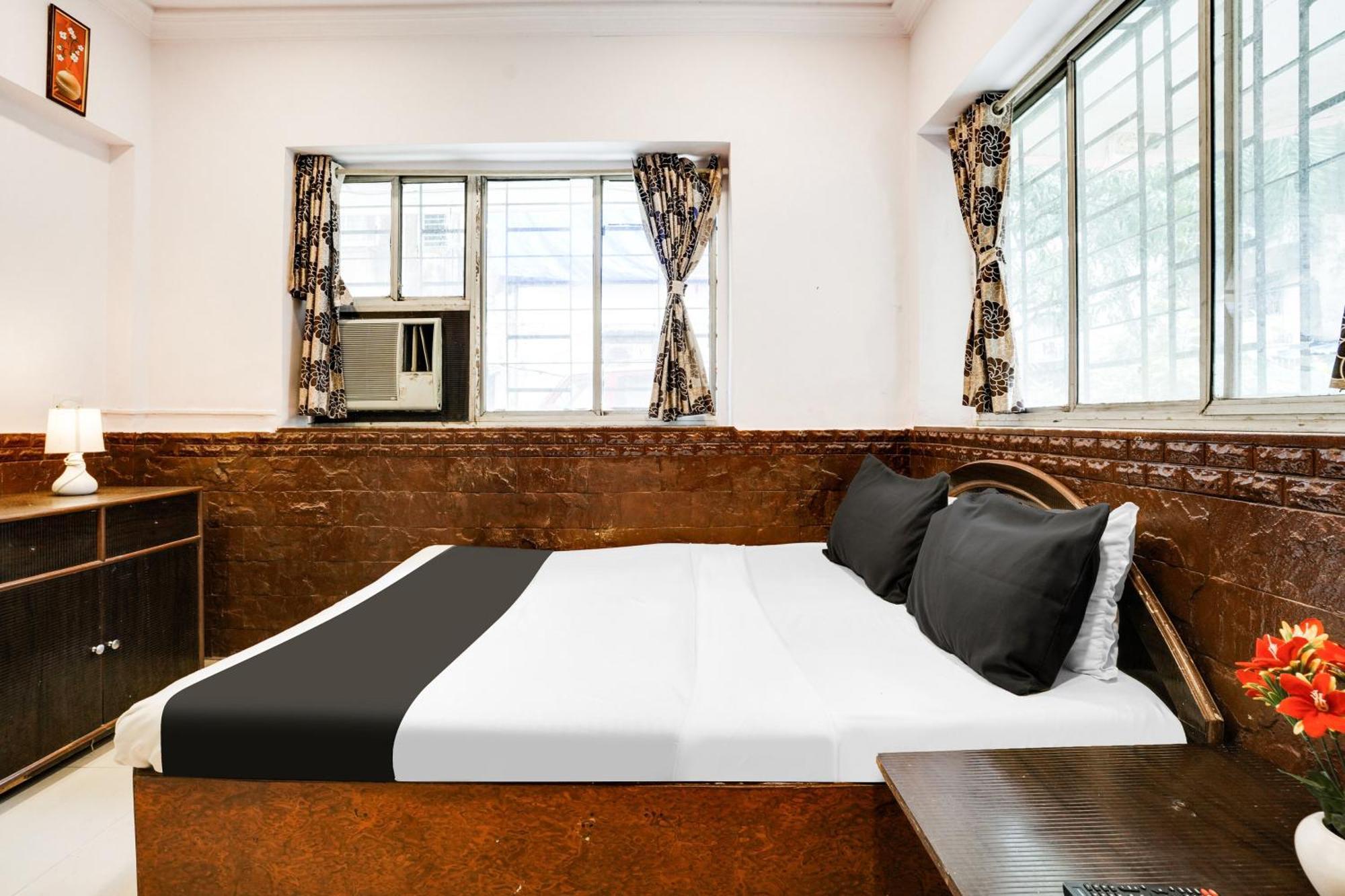O Star Hotel