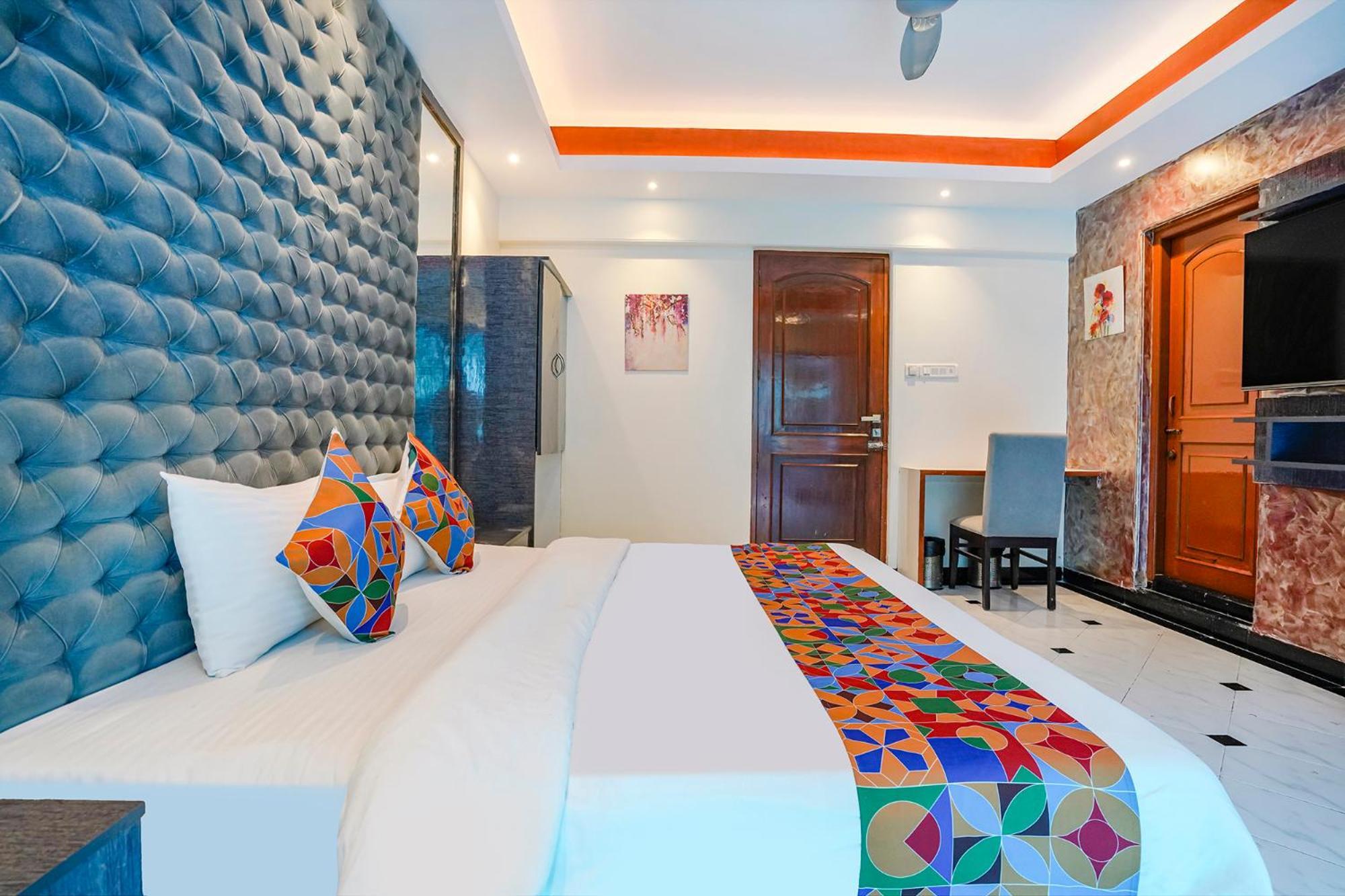 Hotel Fabhotel Twigo