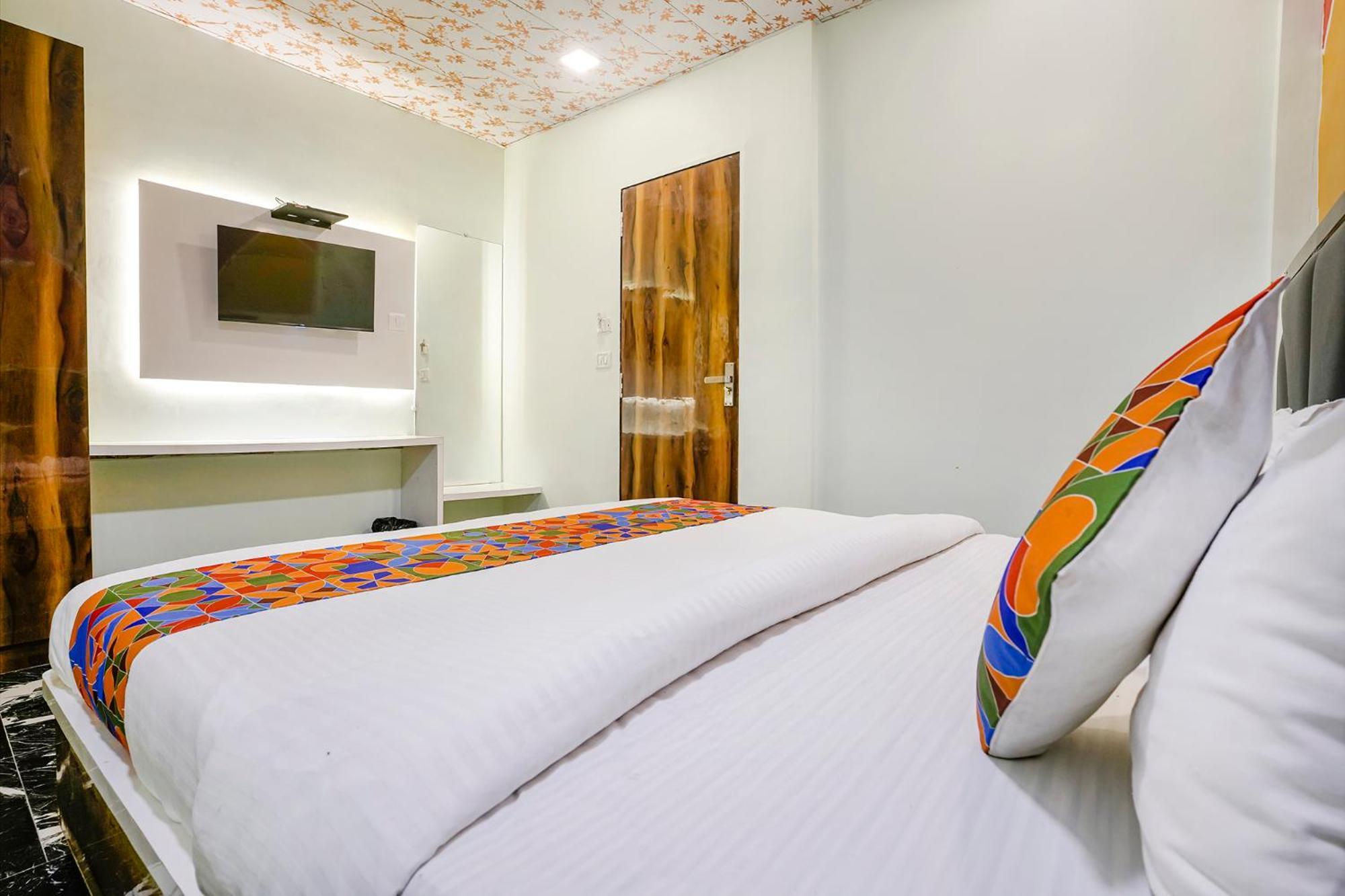 Fabhotel Twigo Mumbai