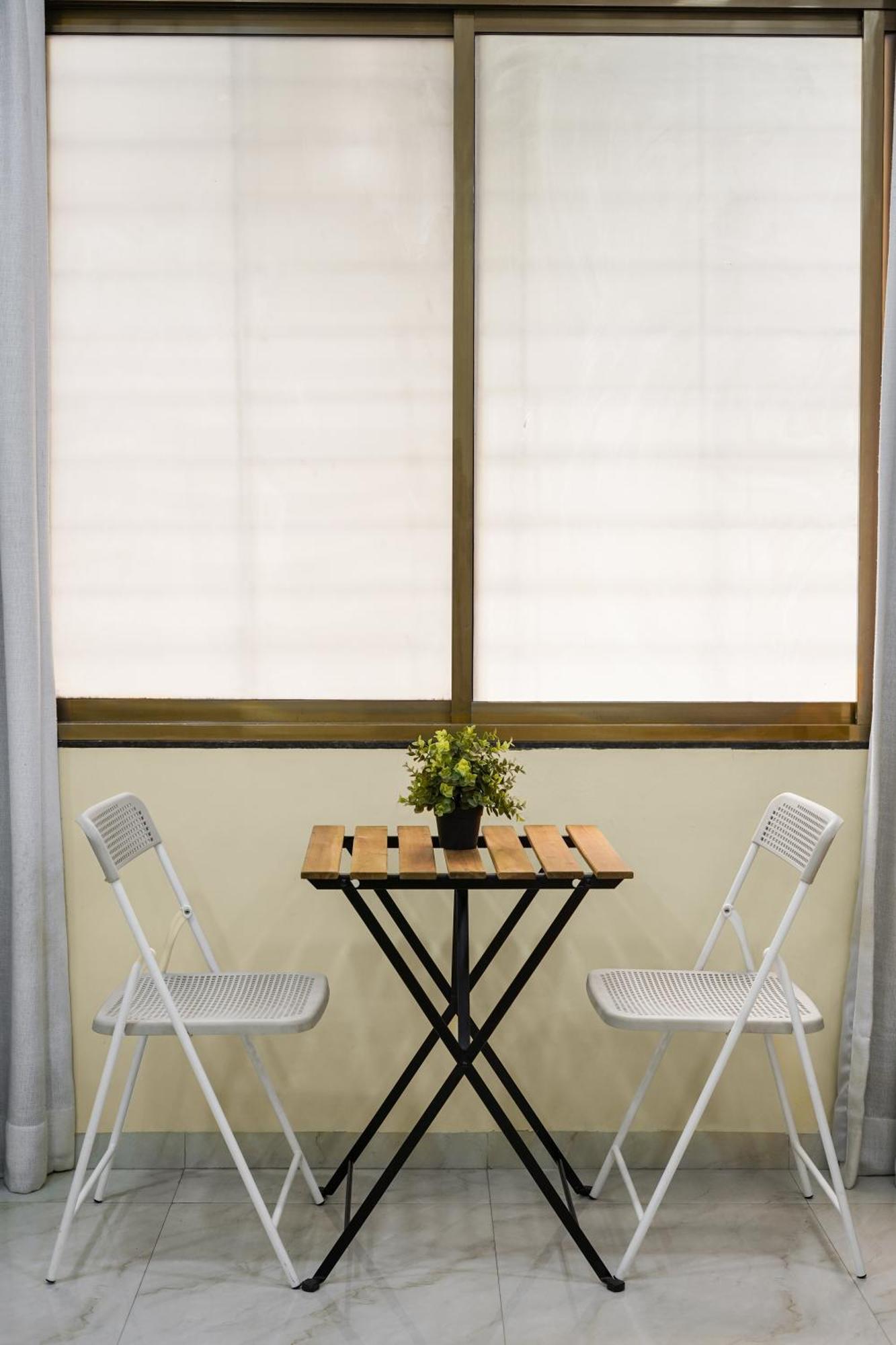 Oak 1bhk Bandra W By The Company Apartment *