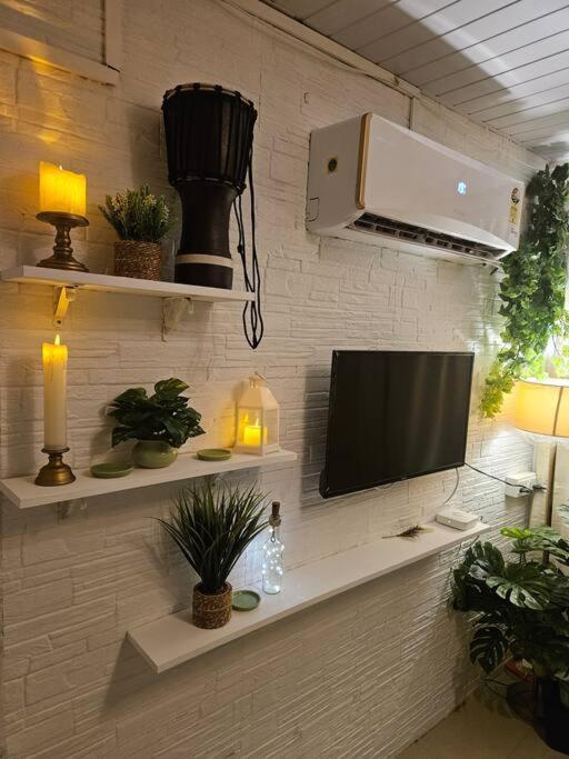 The Pali Nook, Cozy Bandra Escape * Mumbai