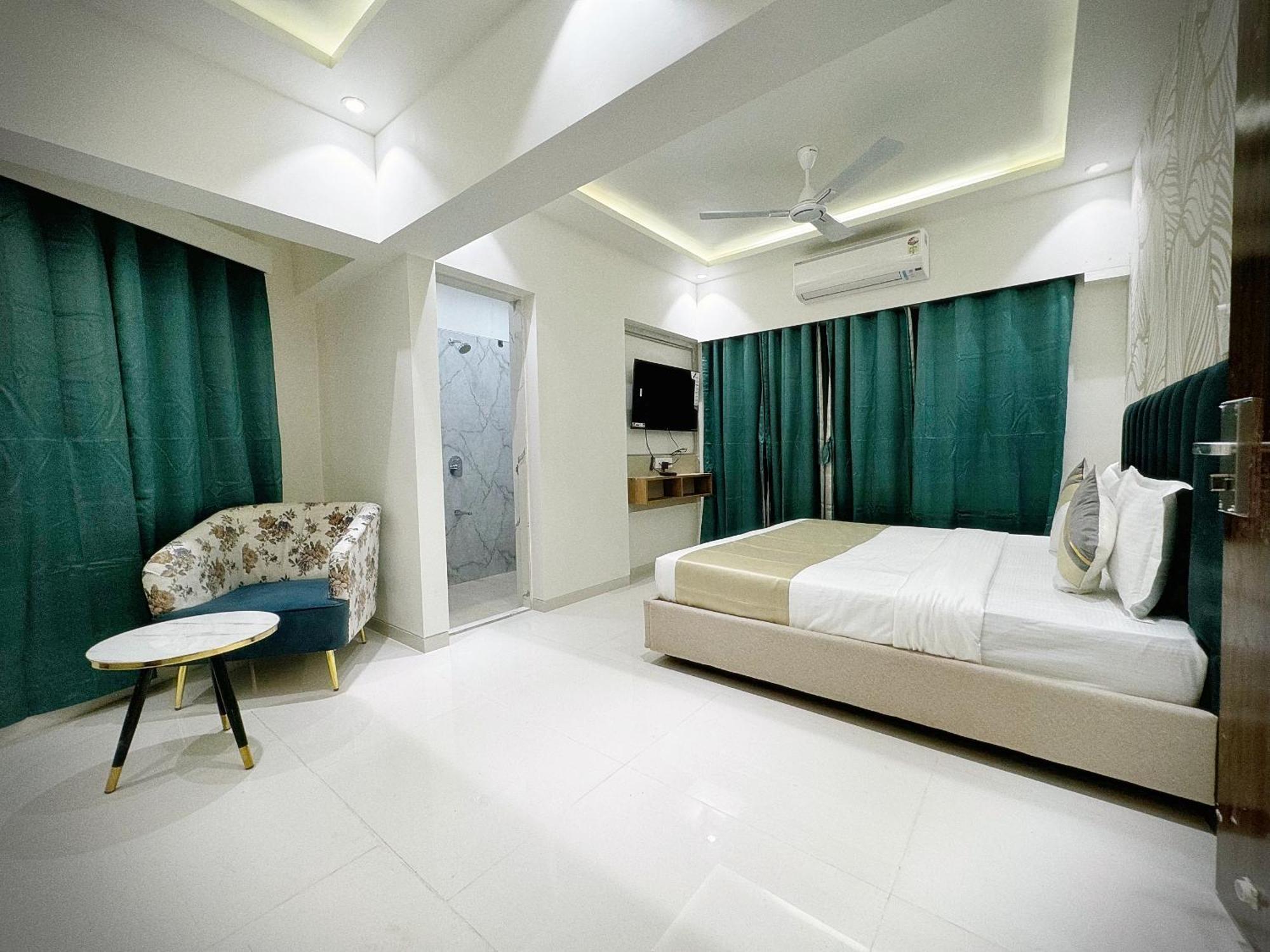 The Orion Premium