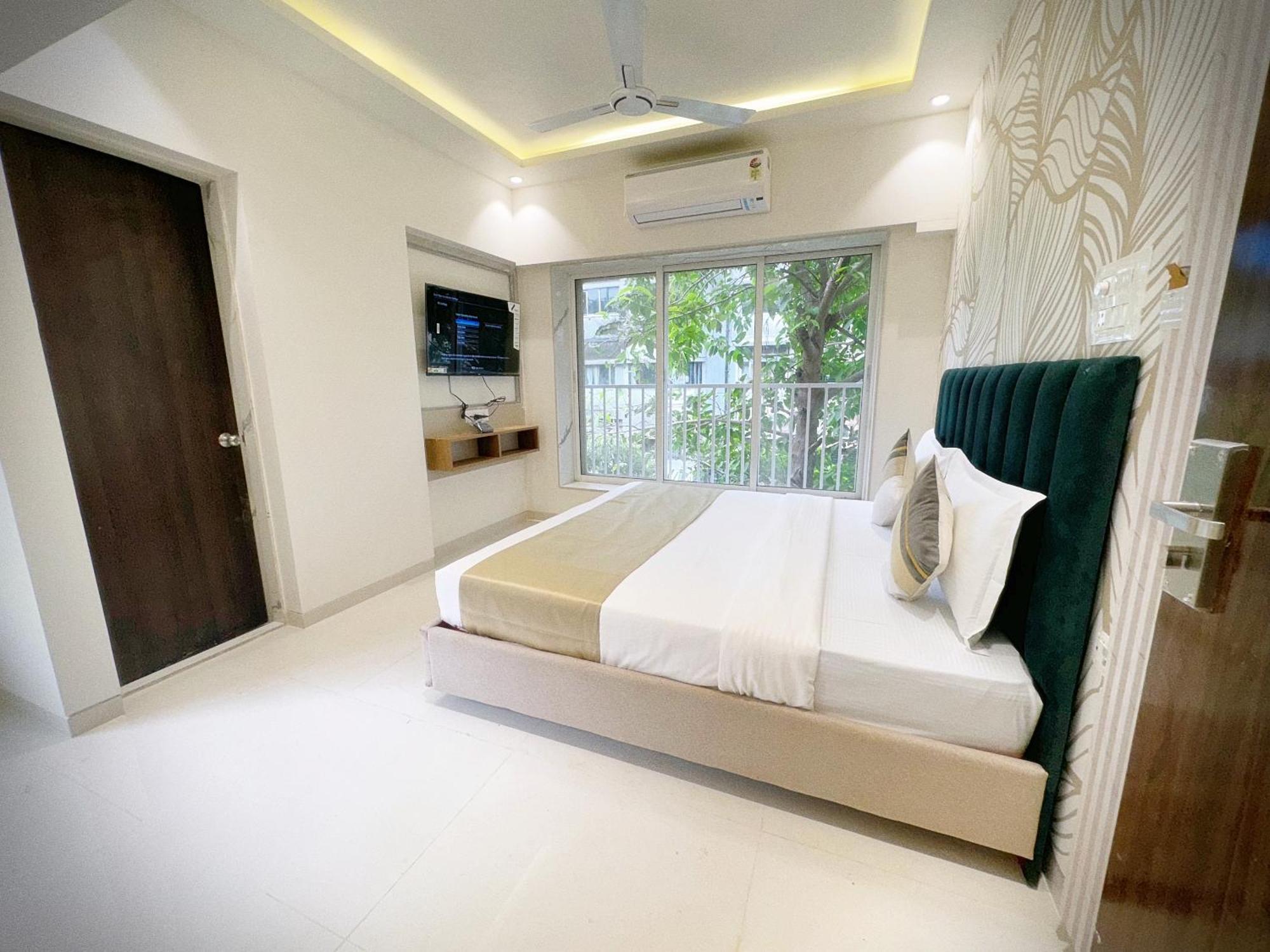 The Orion Premium