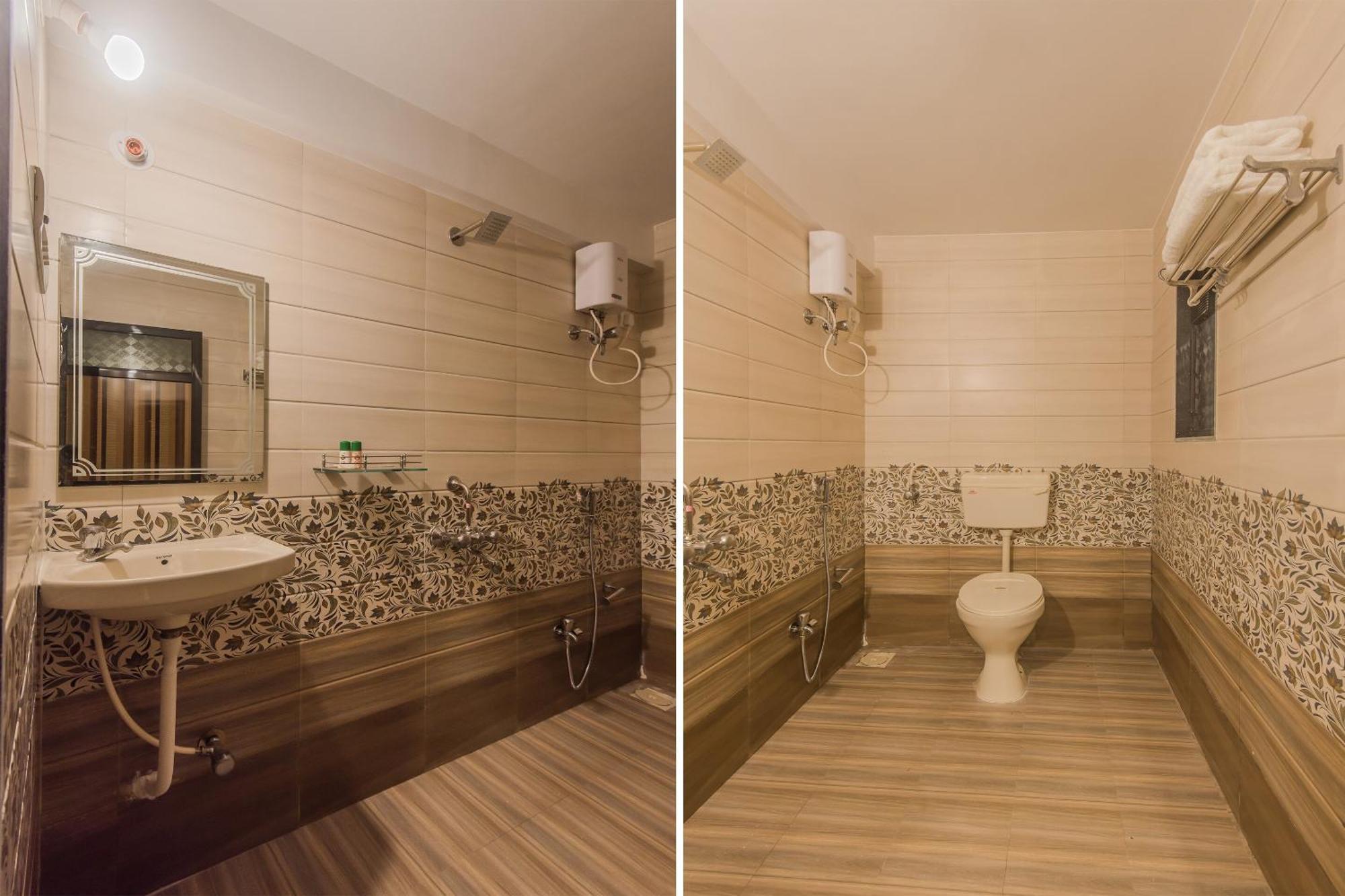 Hotel Super O Palace Near Don Bosco 3*