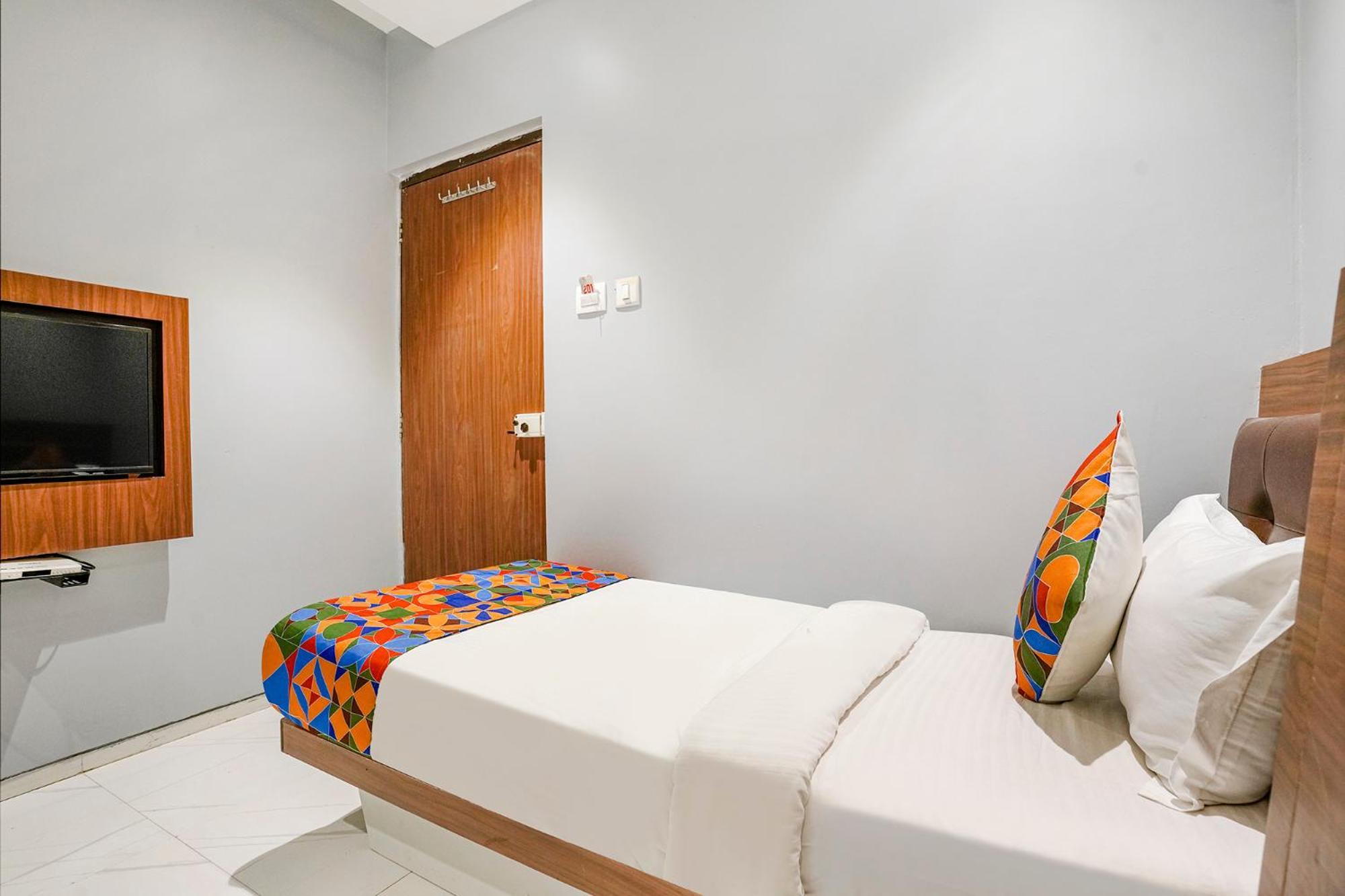 Fabhotel Powai