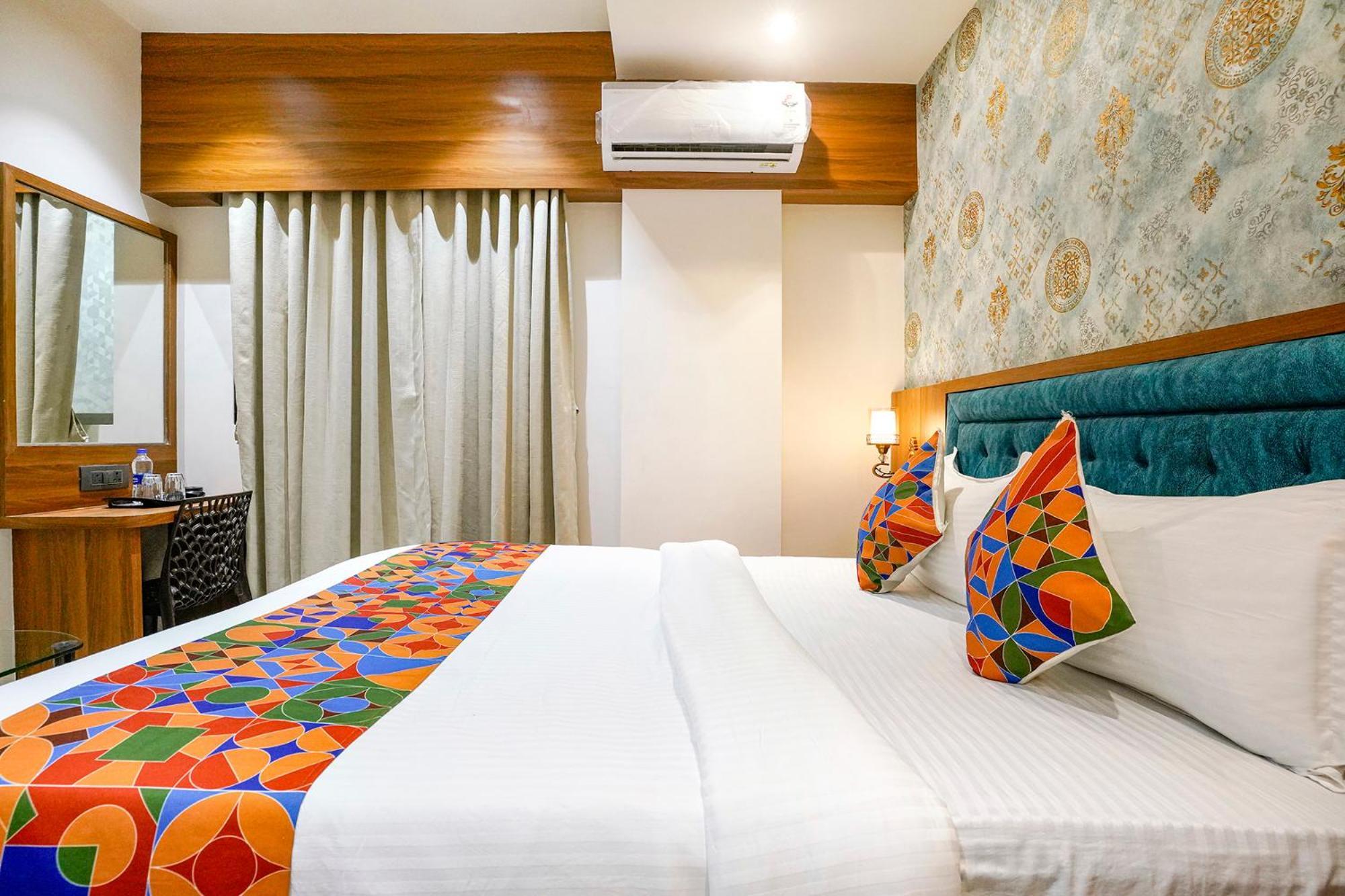Hotel Fabhotel Status Residency Mumbai