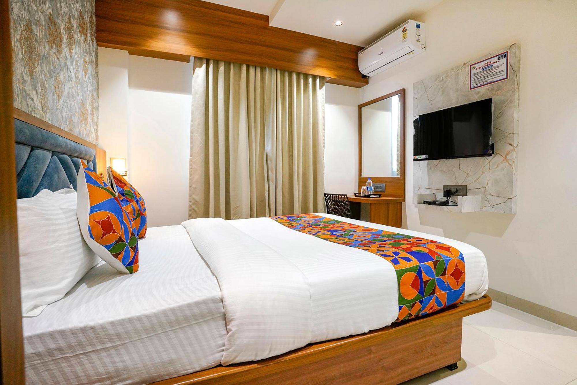 Fabhotel Status Residency 3*