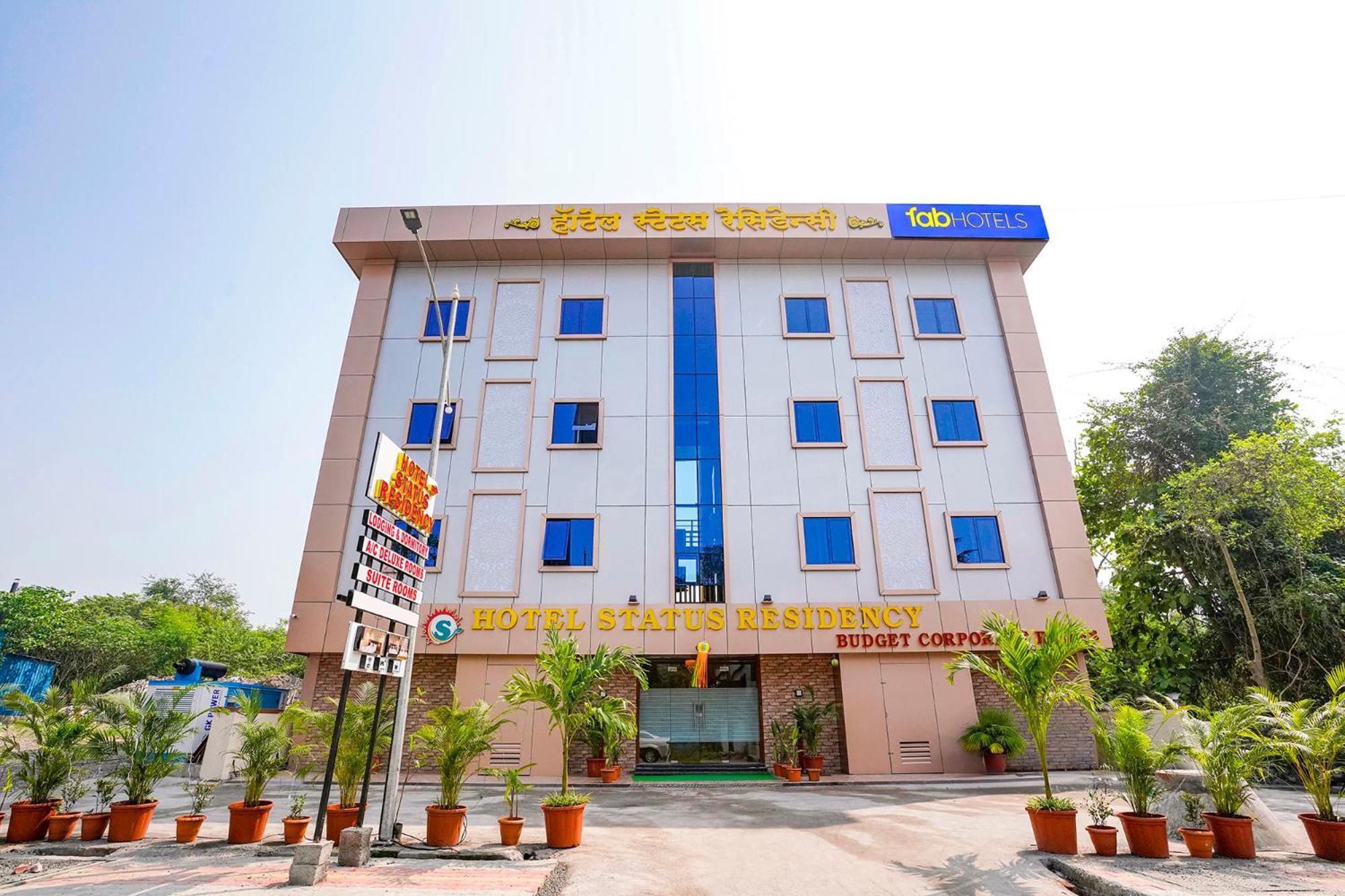 Fabhotel Status Residency 3*