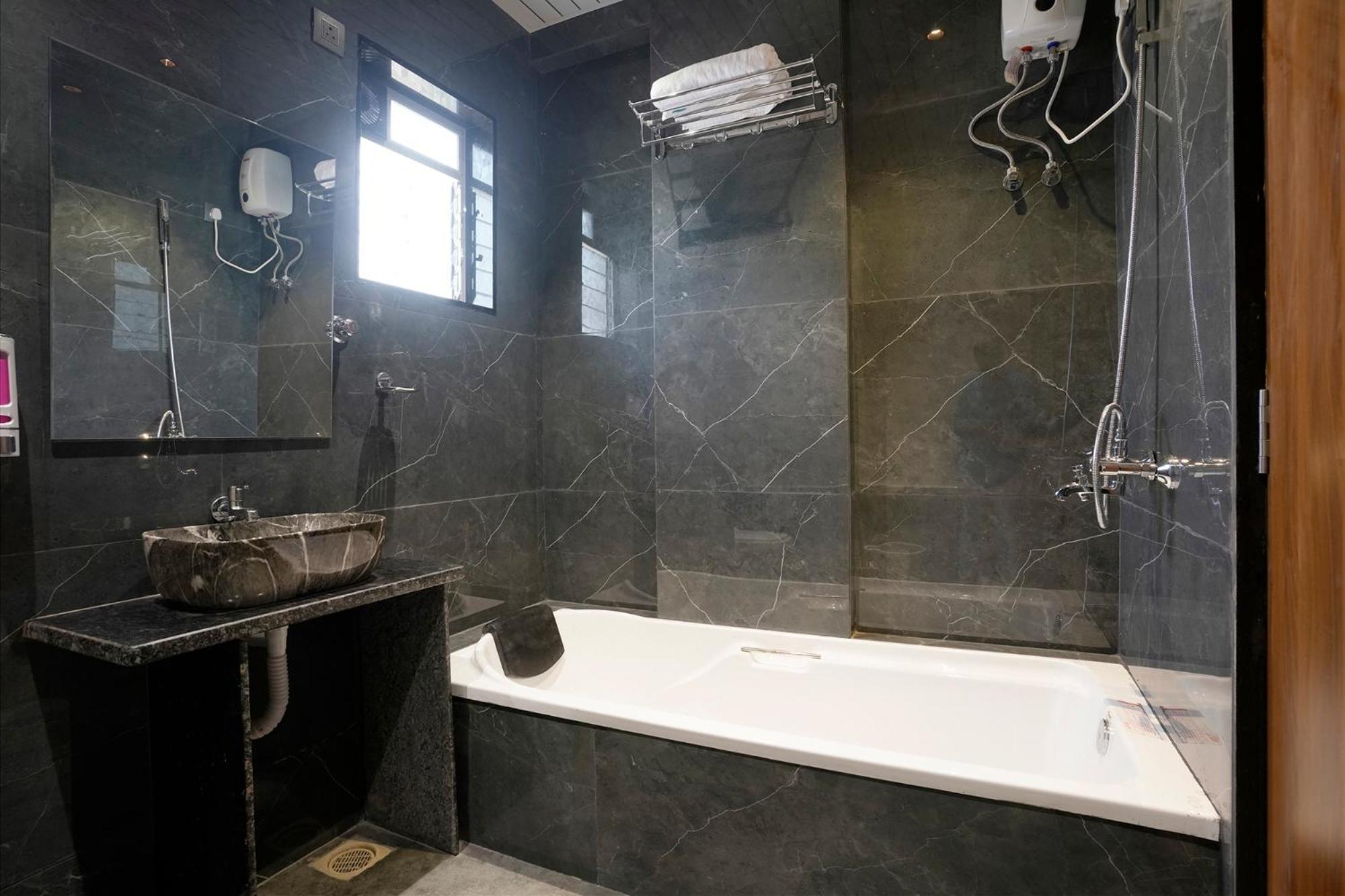 Fabhotel Status Residency 3* Mumbai