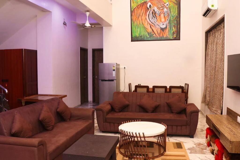 Gk Beach House 5bhk Pvt Pool * Mumbai