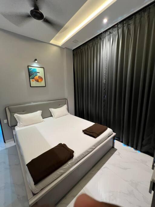Villa Stayhaven Starmount 4bhk & Pool Mumbai