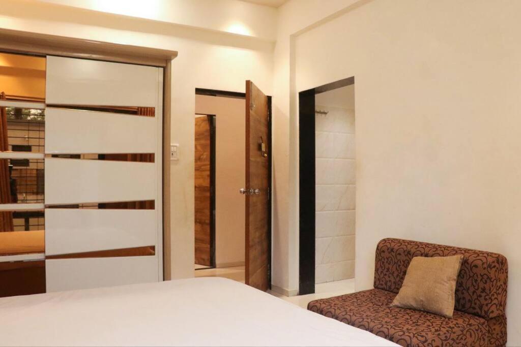 Villa Stayhaven Aqua With Pvt Theatre & Pool Mumbai