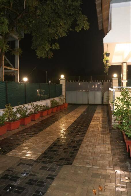 Stayhaven Aqua With Pvt Theatre & Pool * Mumbai