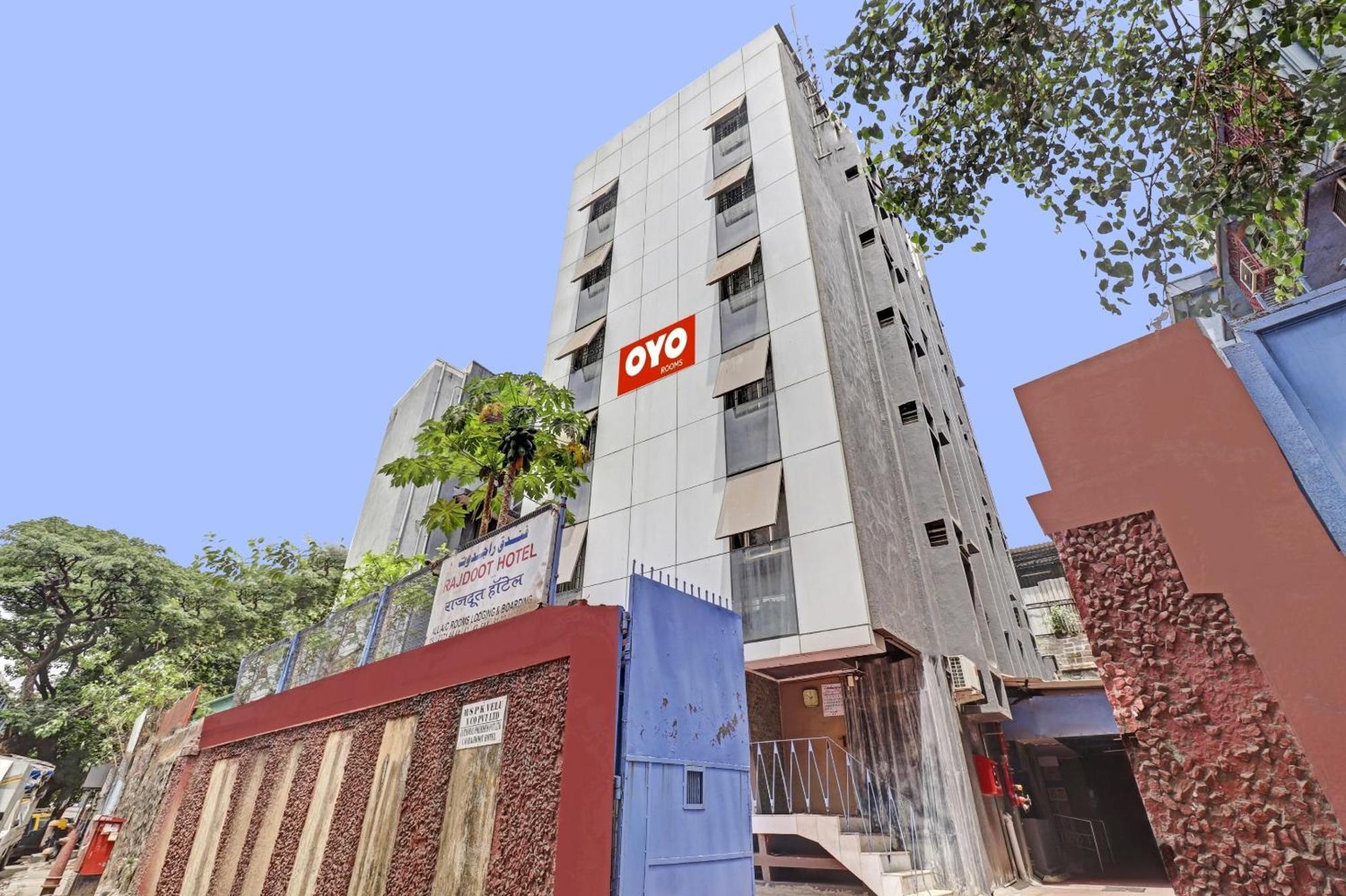 Super O Rajdoot Near Phoenix Palladium Hotel