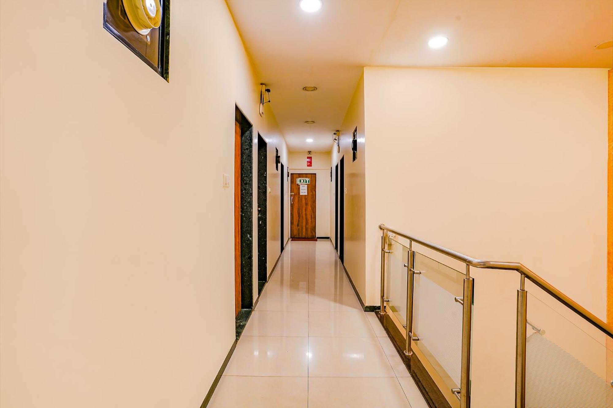 Fabexpress Prakash - Nr International Airport Mumbai