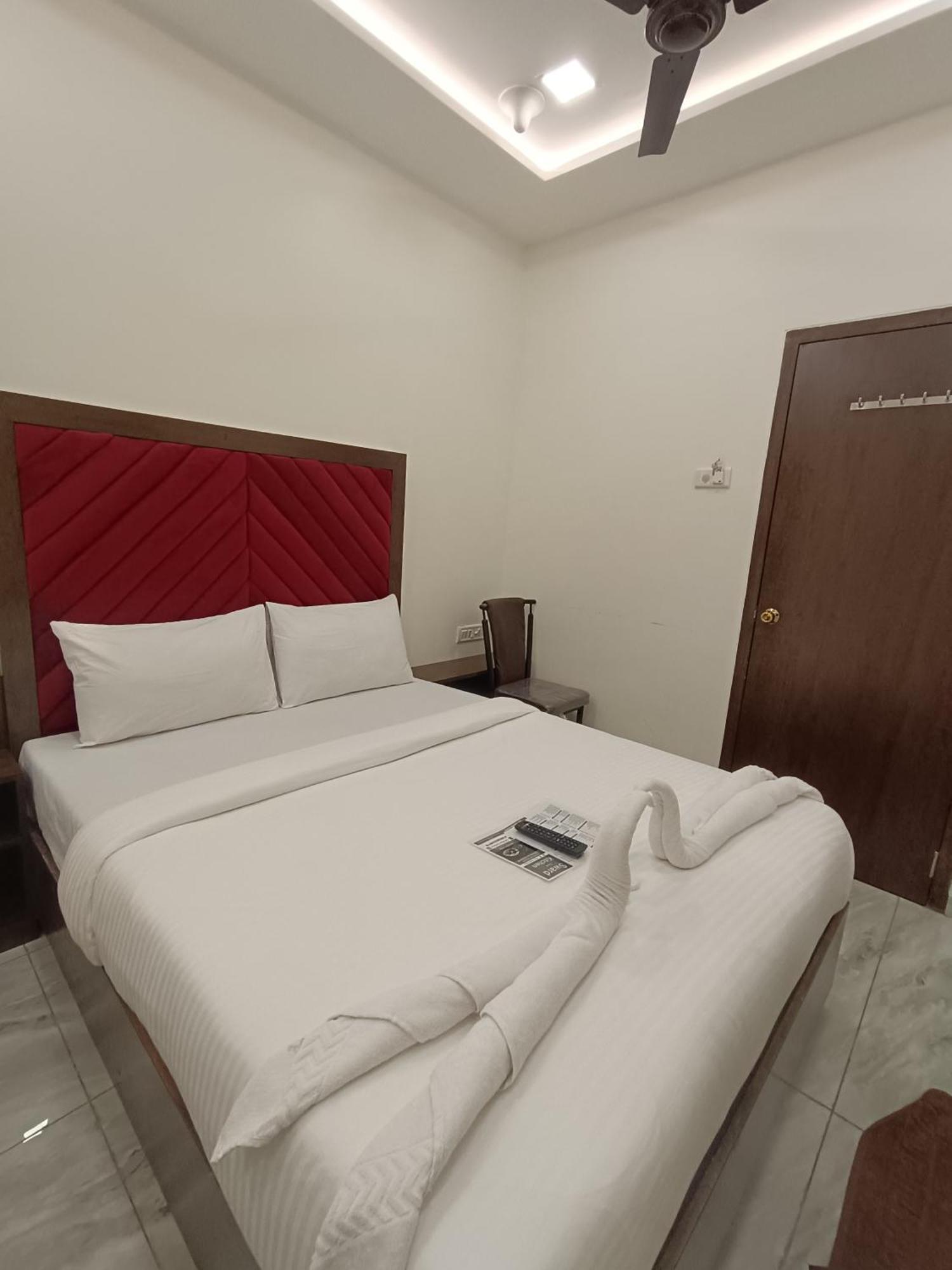 Hotel Ar Residency