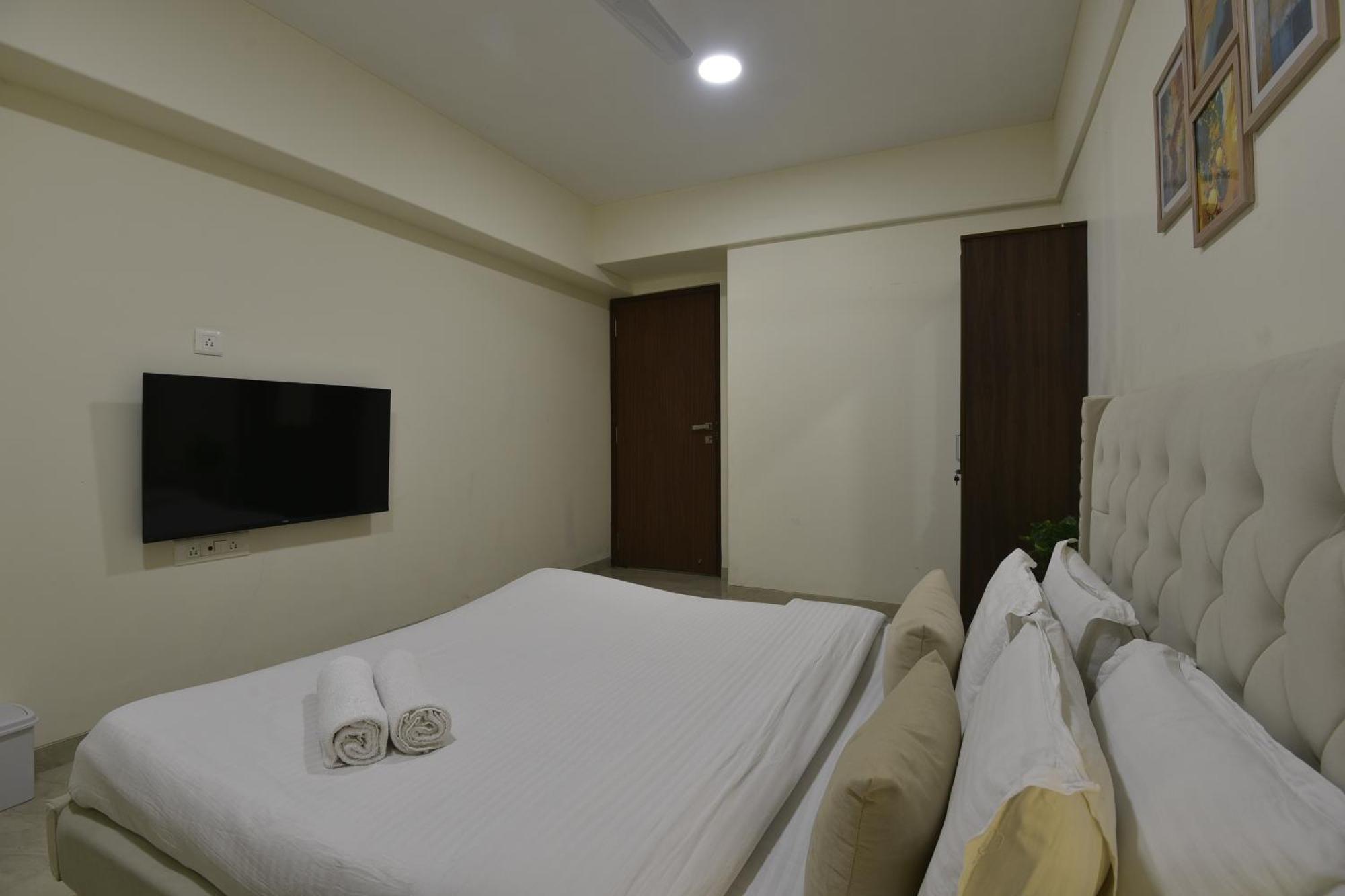Hsquare Utopia Hotel
