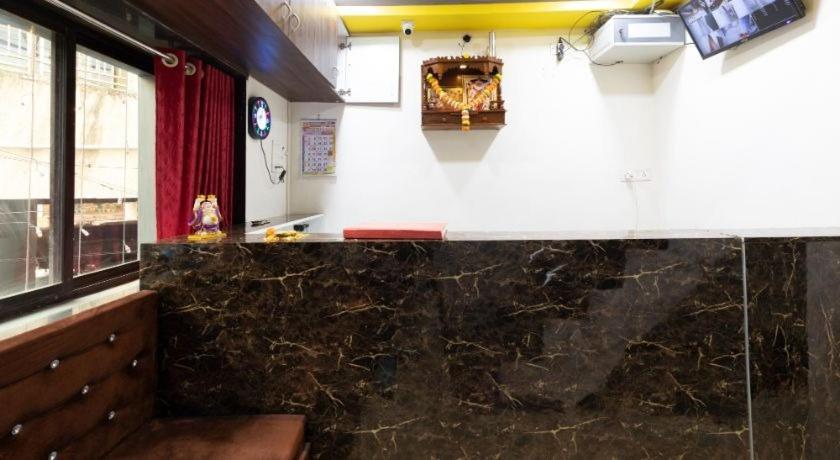 Nityanannd- Sakinaka Metro Station Guest house