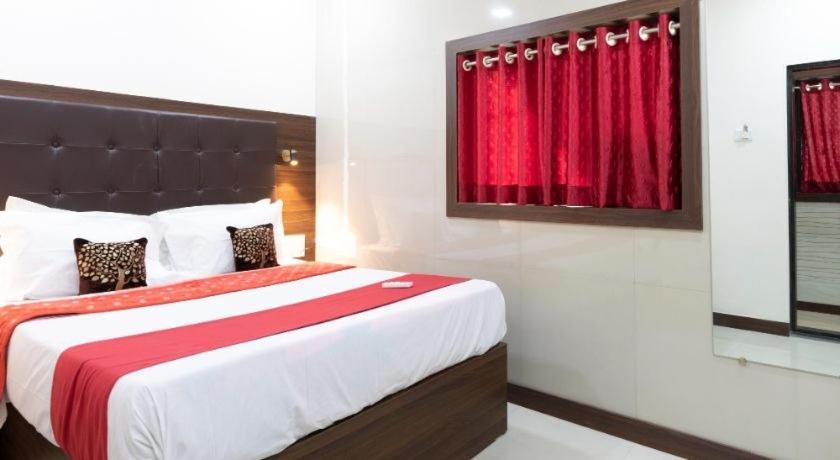 Nityanannd- Sakinaka Metro Station Guest house Mumbai