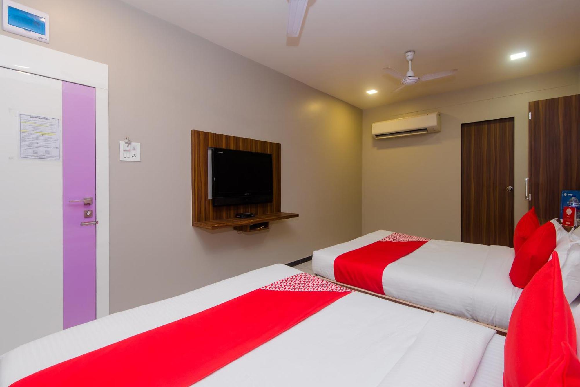 O Blue Pearl Residency Near Chhatrapati Shivaji International Airport Hotel Mumbai