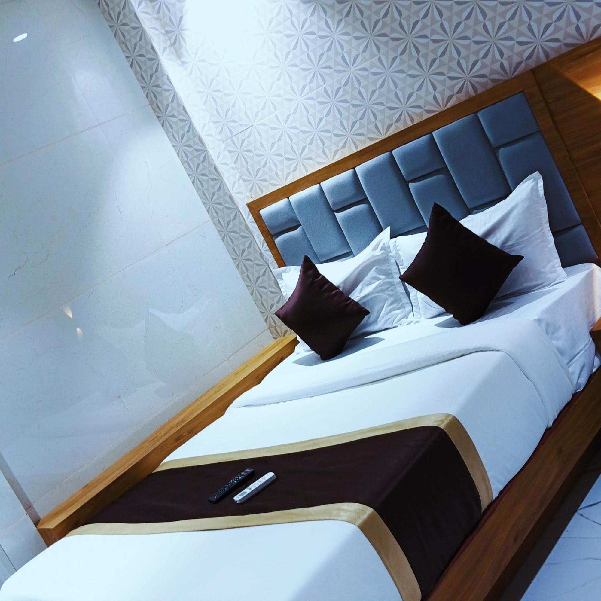 Regal Residency