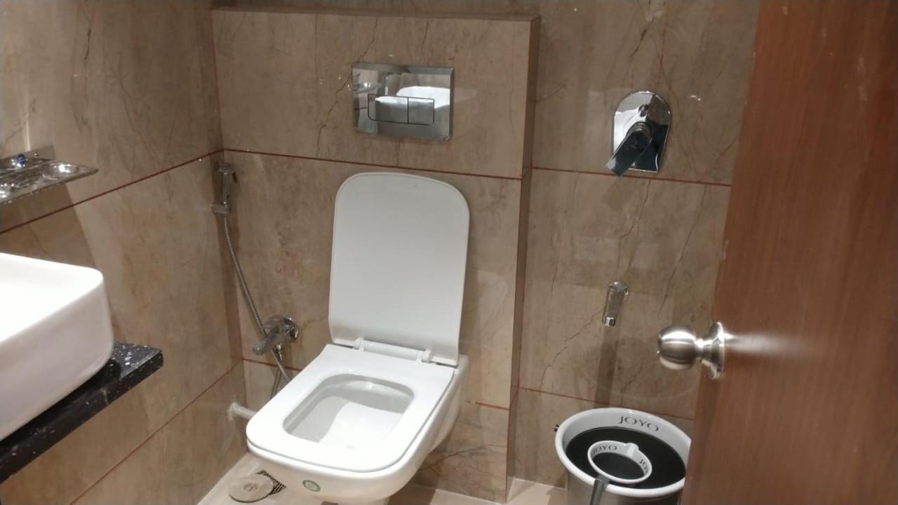 Regal Residency