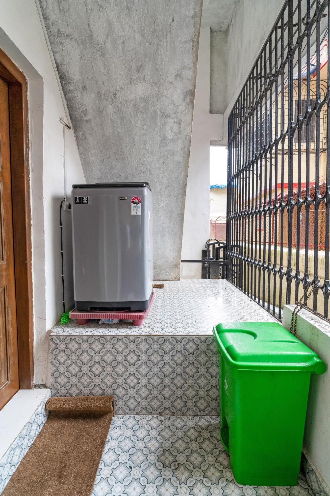 Bed & Breakfast Maven 1bhk Khar W By The Company