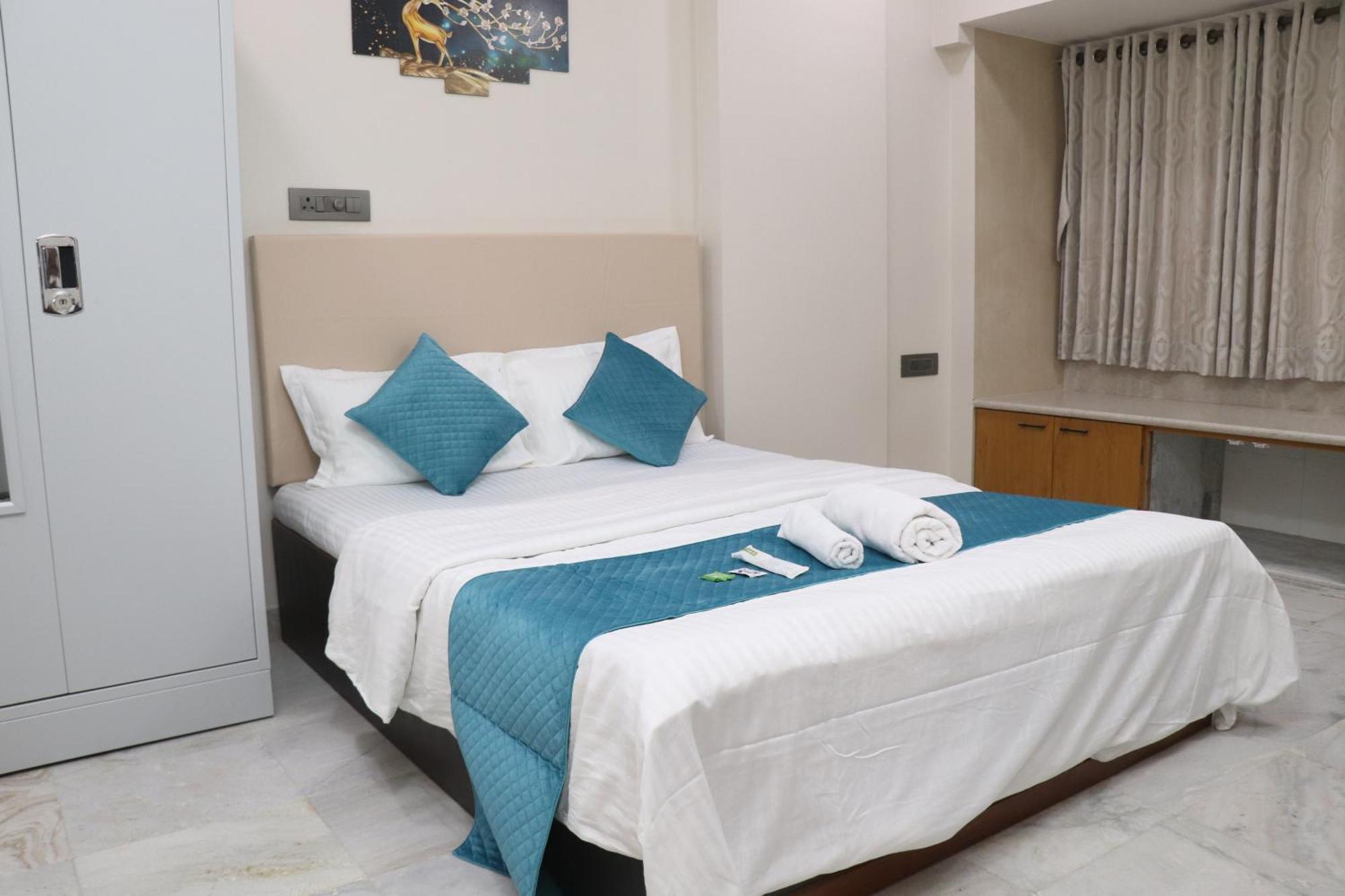 Zenith Homes - Powai Aparthotel Mumbai