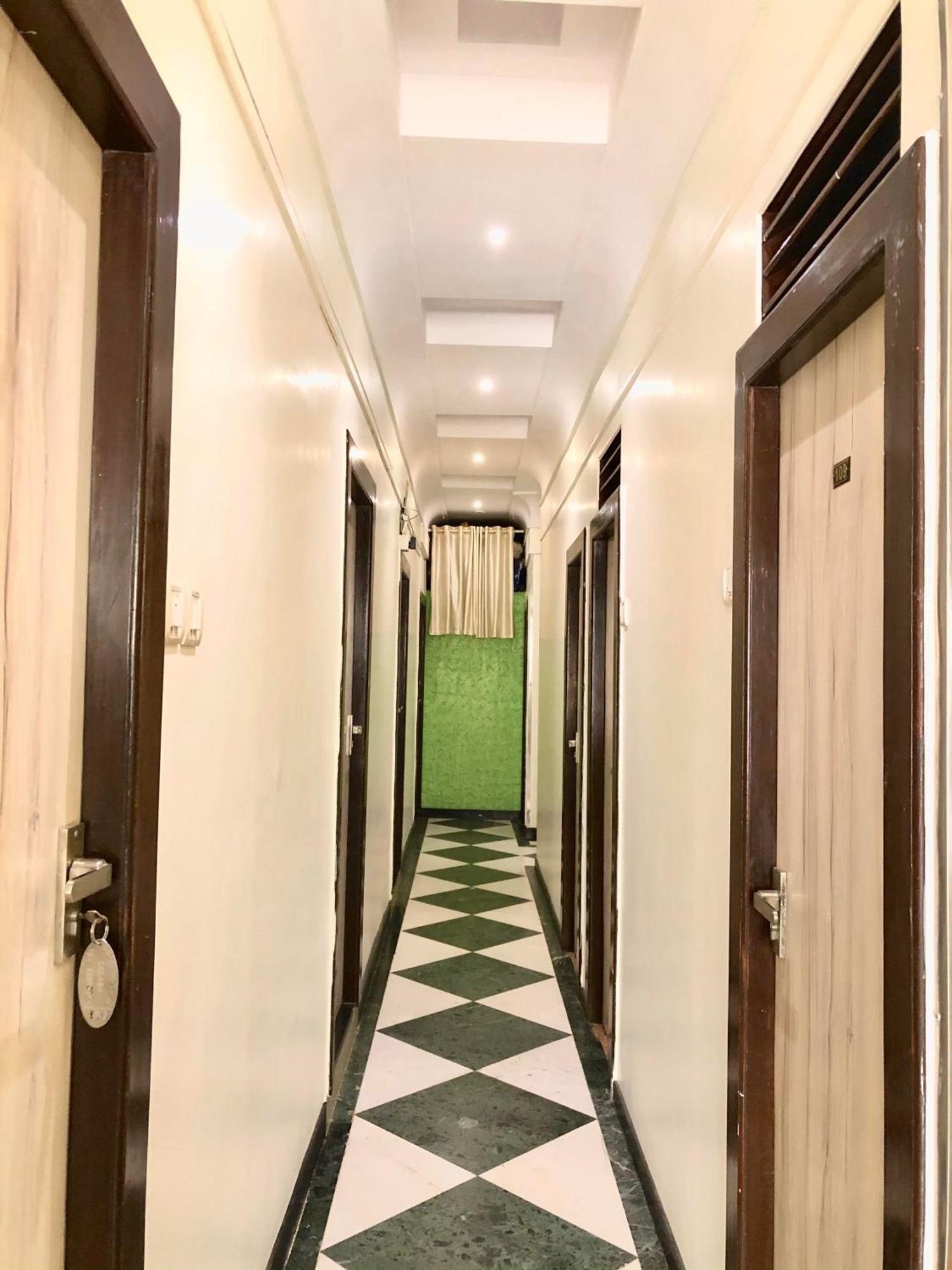 Volga 2 Hotel Mumbai