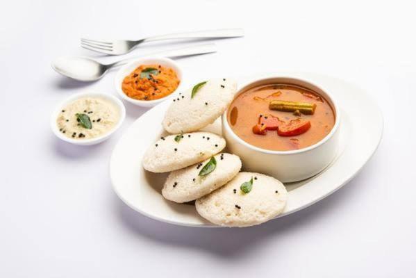 Trendy Adore Palace - Nearby Airport & Bkc Visa Consulate
