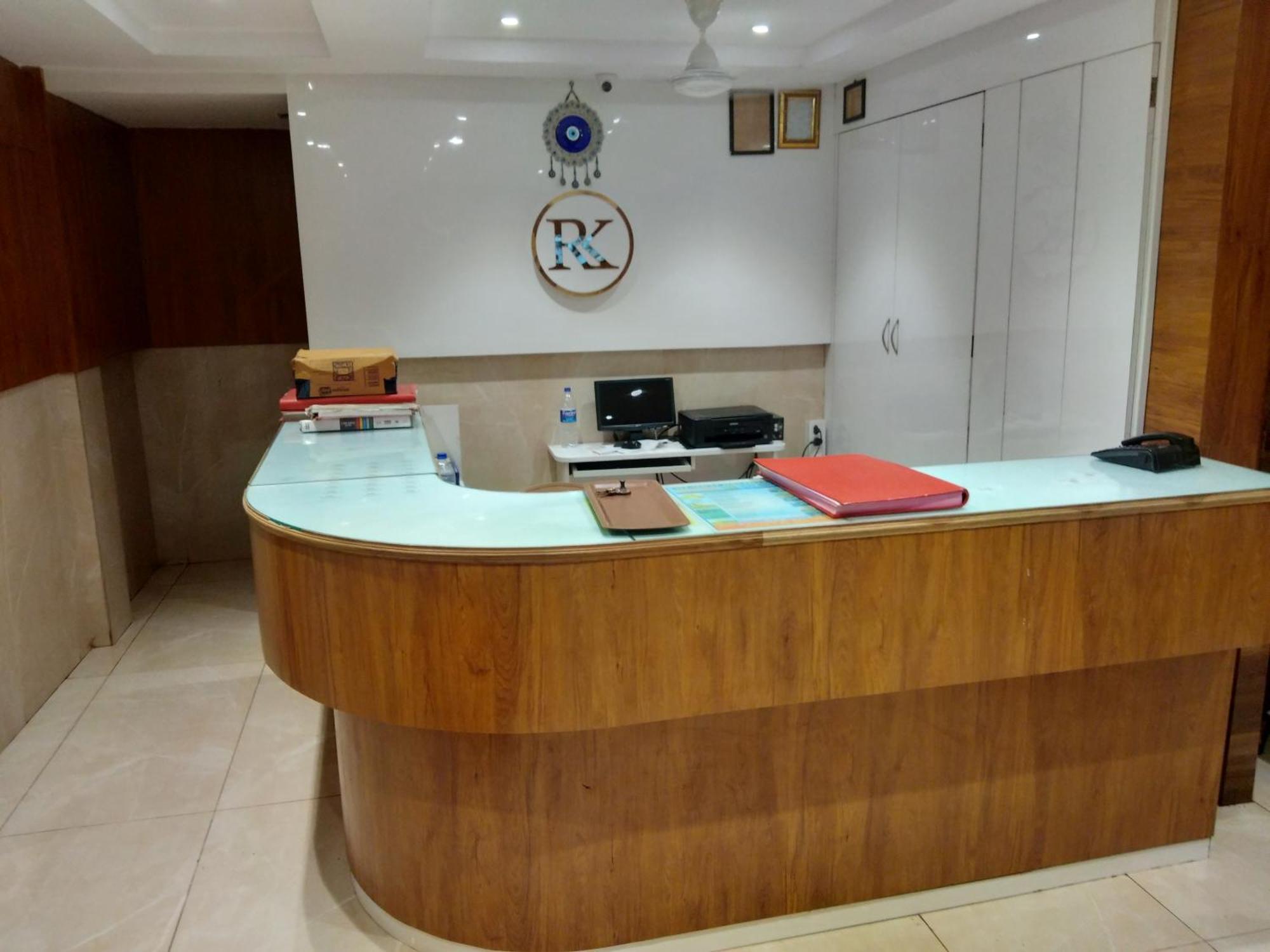 Hotel Rk Hotel-near Grant Road Railway Station Mumbai
