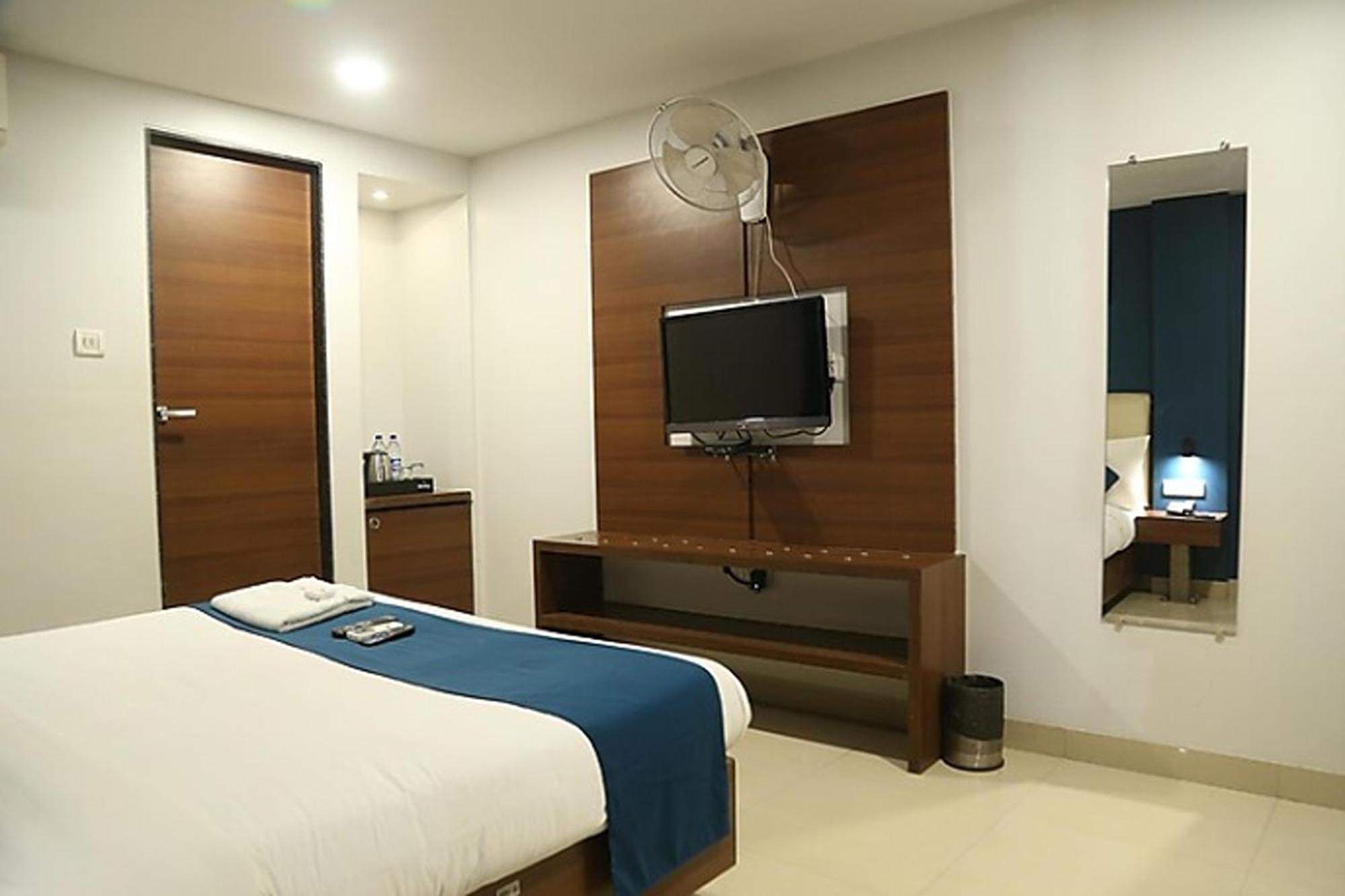 Hotel Capital O 791 Concord Galaxy Mumbai