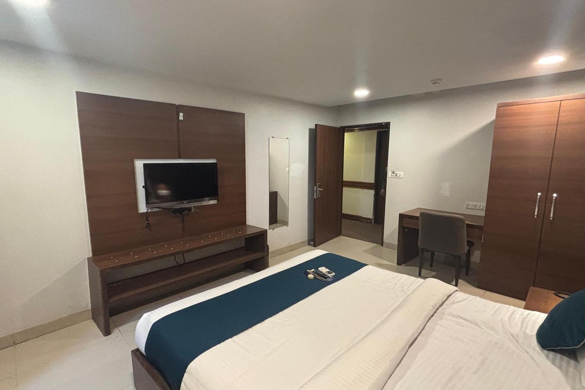 Hotel Capital O 791 Concord Galaxy Mumbai